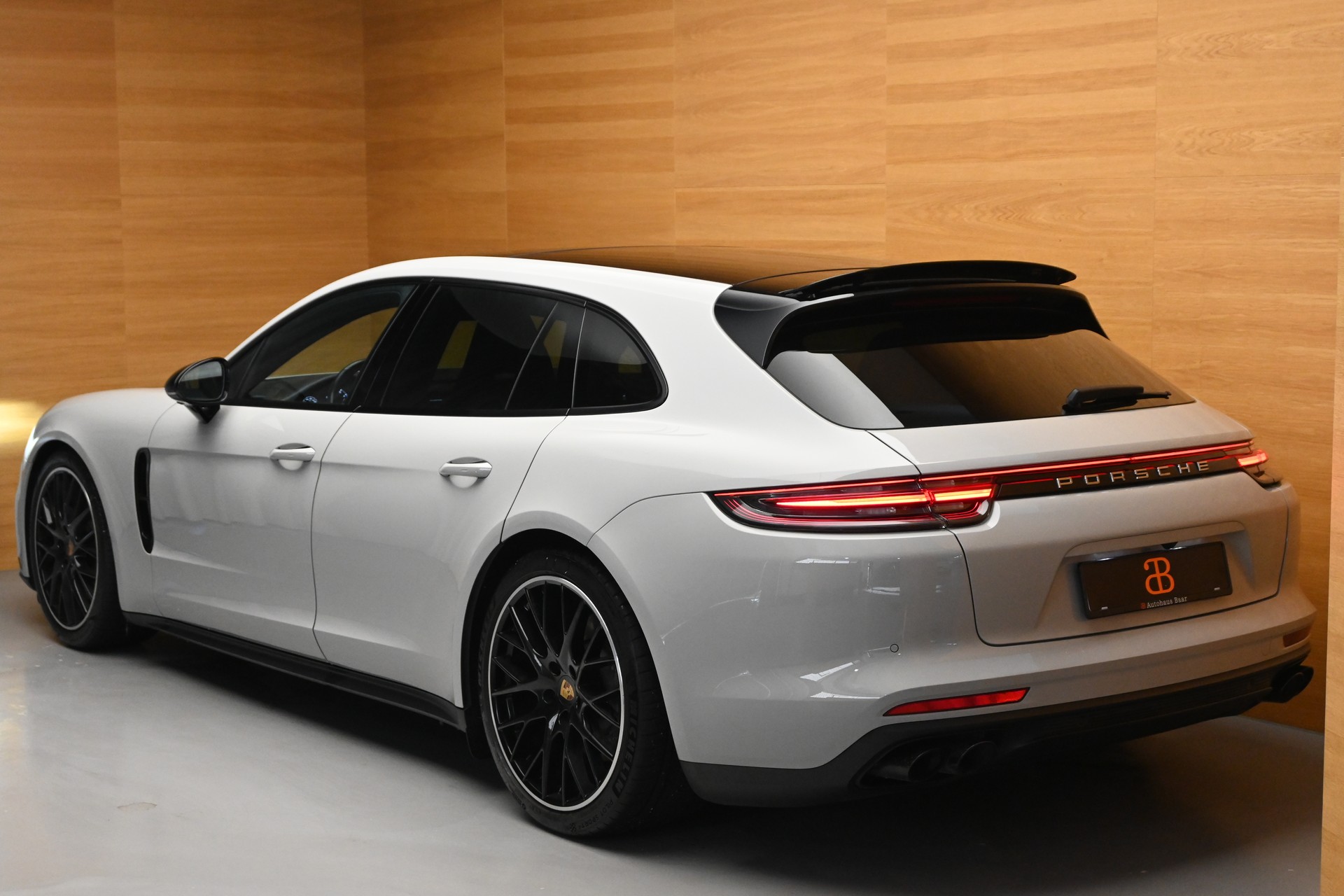 PORSCHE Panamera 4S Sport Turismo PDK-image-4