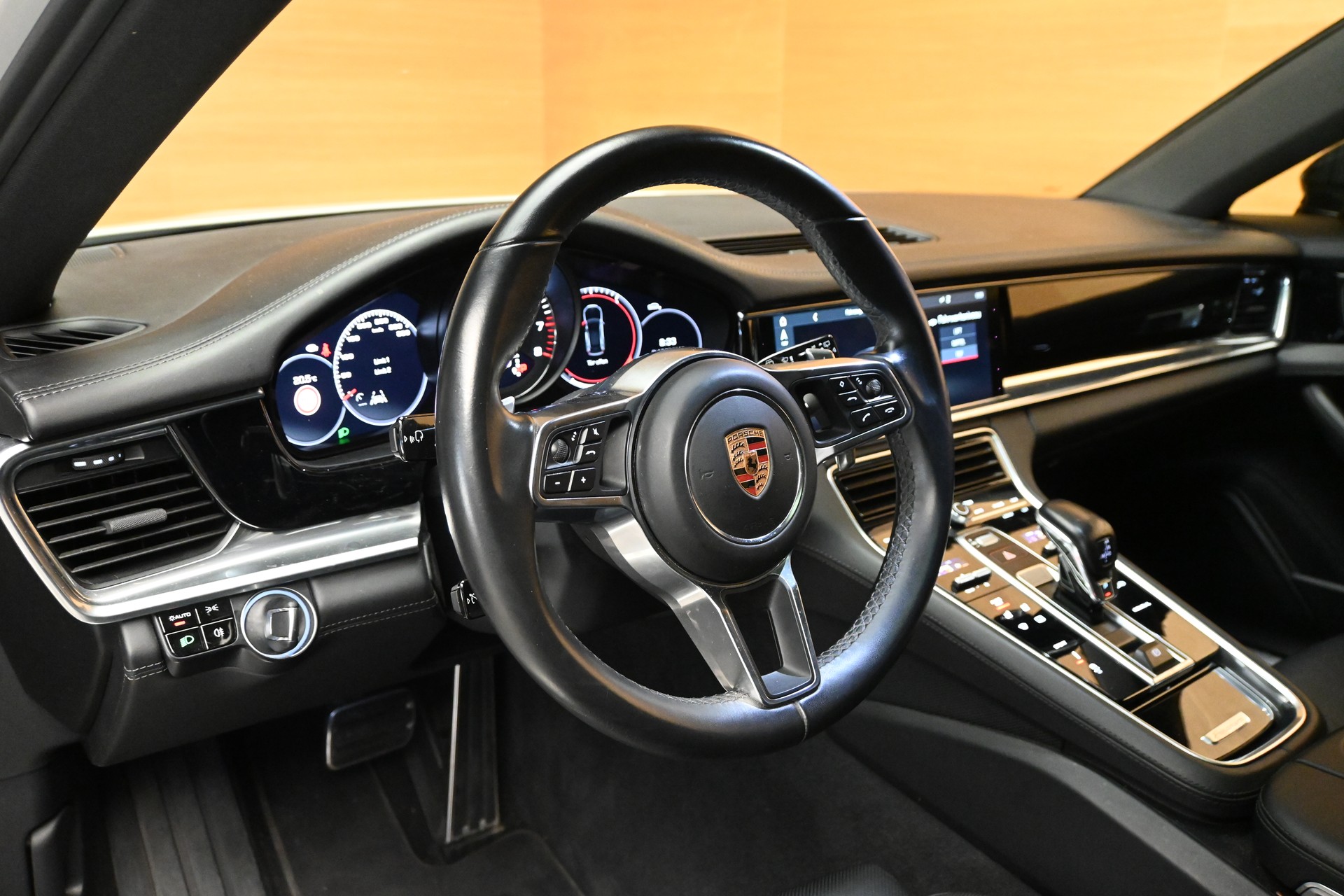 PORSCHE Panamera 4S Sport Turismo PDK-image-7