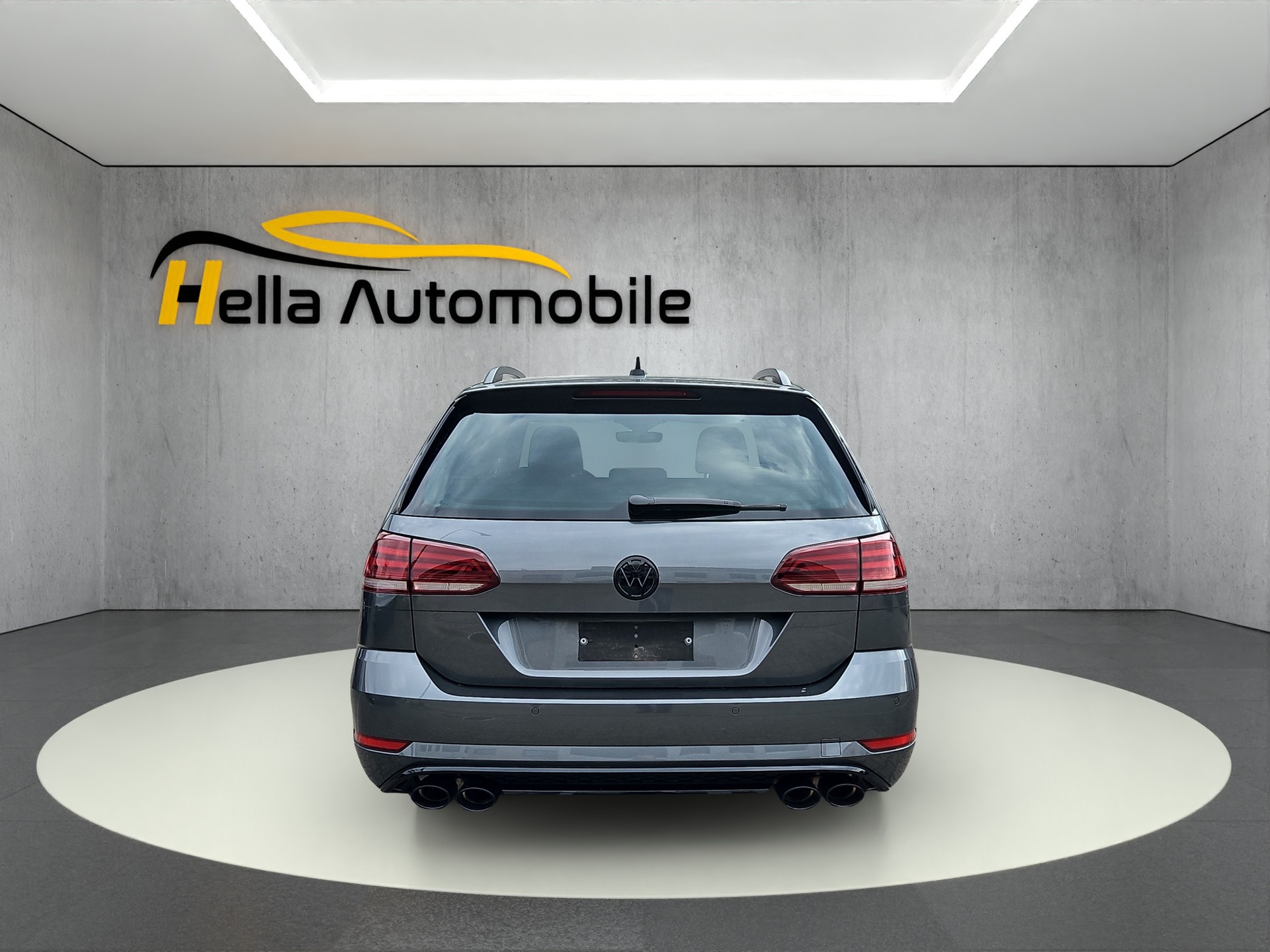 VW Golf Variant 2.0 TSI R 4Motion DSG-image-5