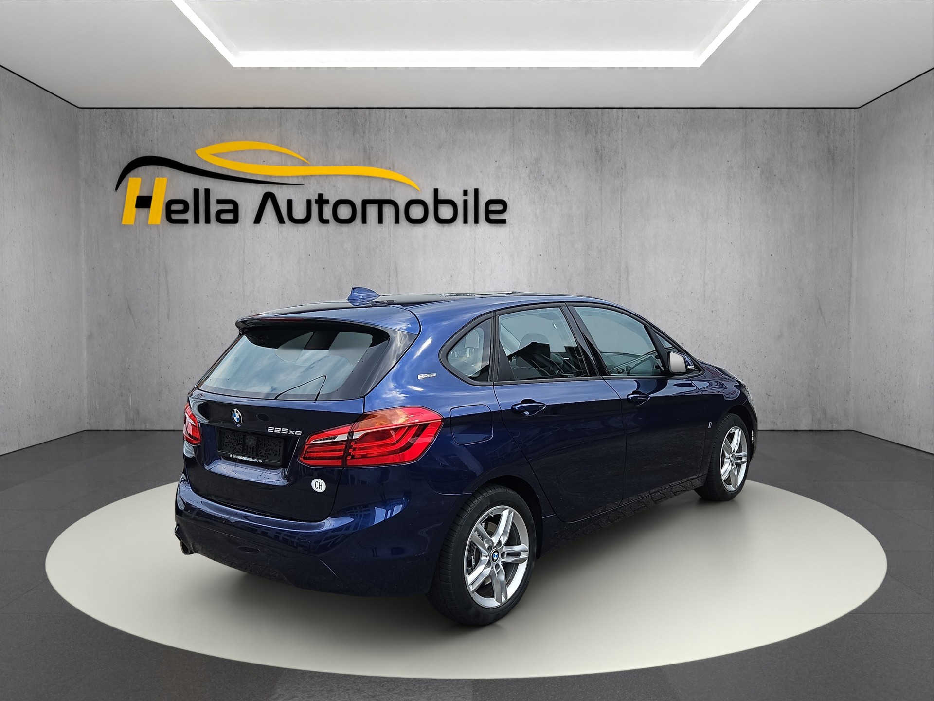 BMW 225xe iPerformance Active Tourer Steptronic-image-2
