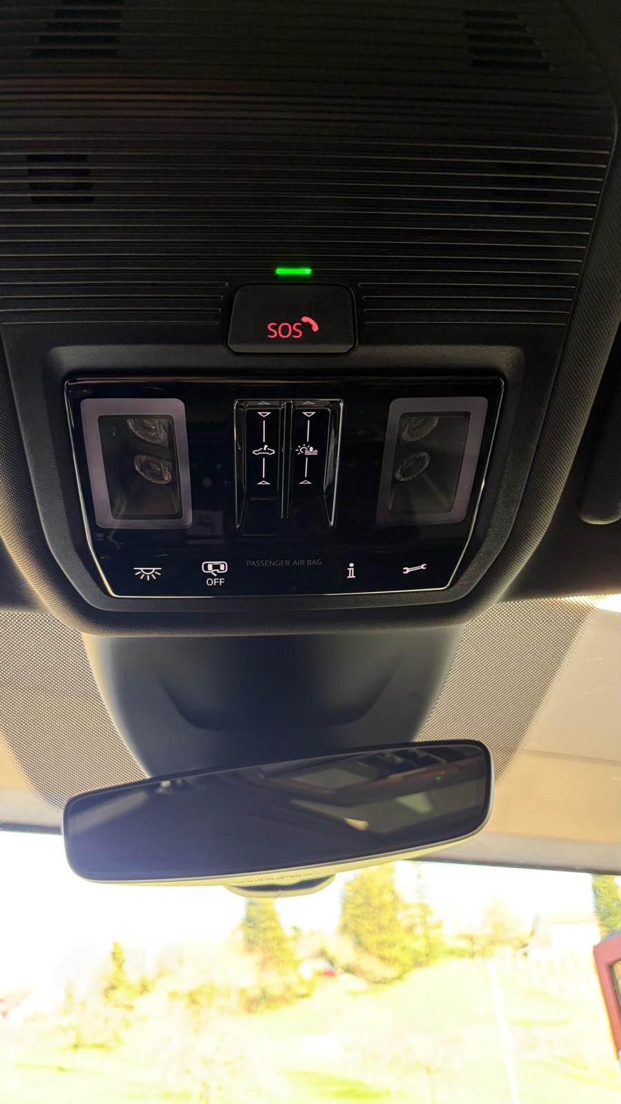 SKODA Octavia Combi 1.5 TSI SportLine DSG-image-10