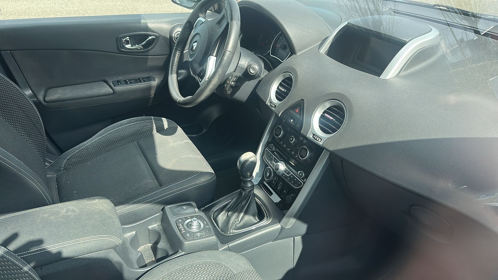 RENAULT Koleos 2.5 Exception 4x4-image-6