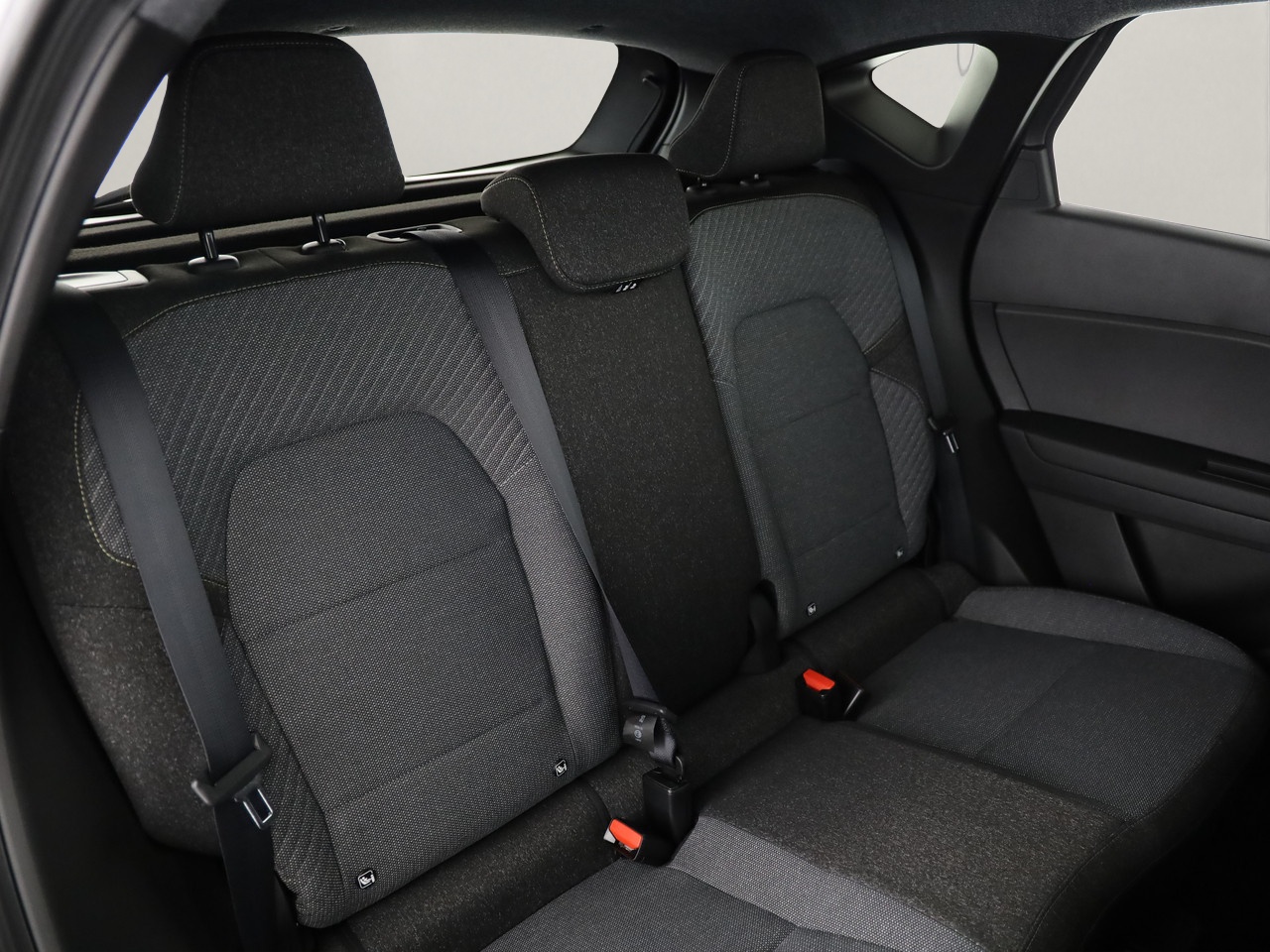 RENAULT Captur 1.8 E-Tech techno-image-7