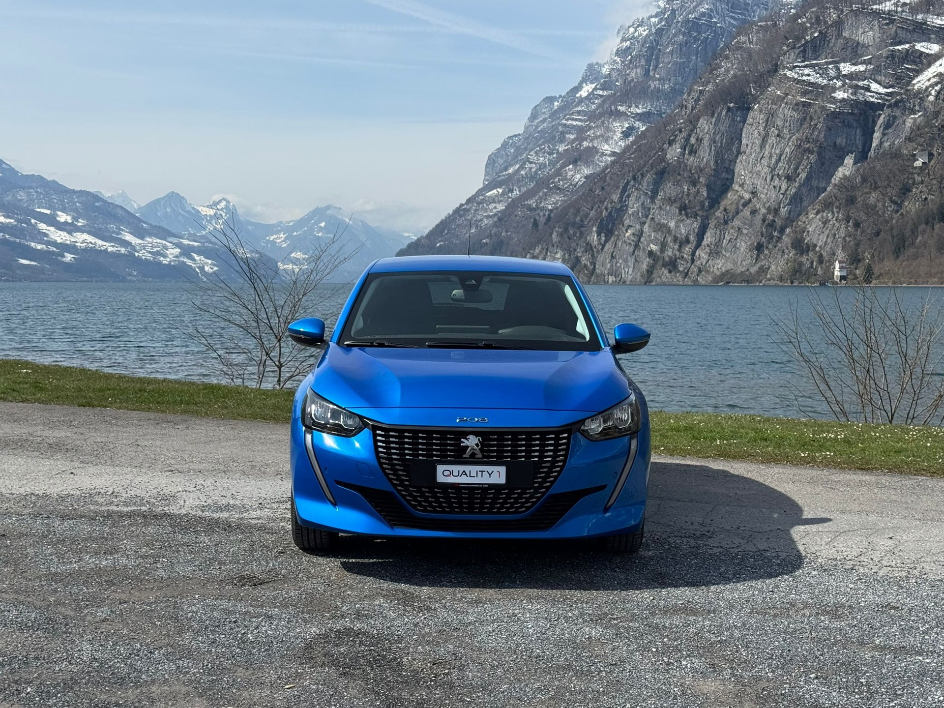 PEUGEOT 208 1.2 PureTech Allure EAT8-image-1
