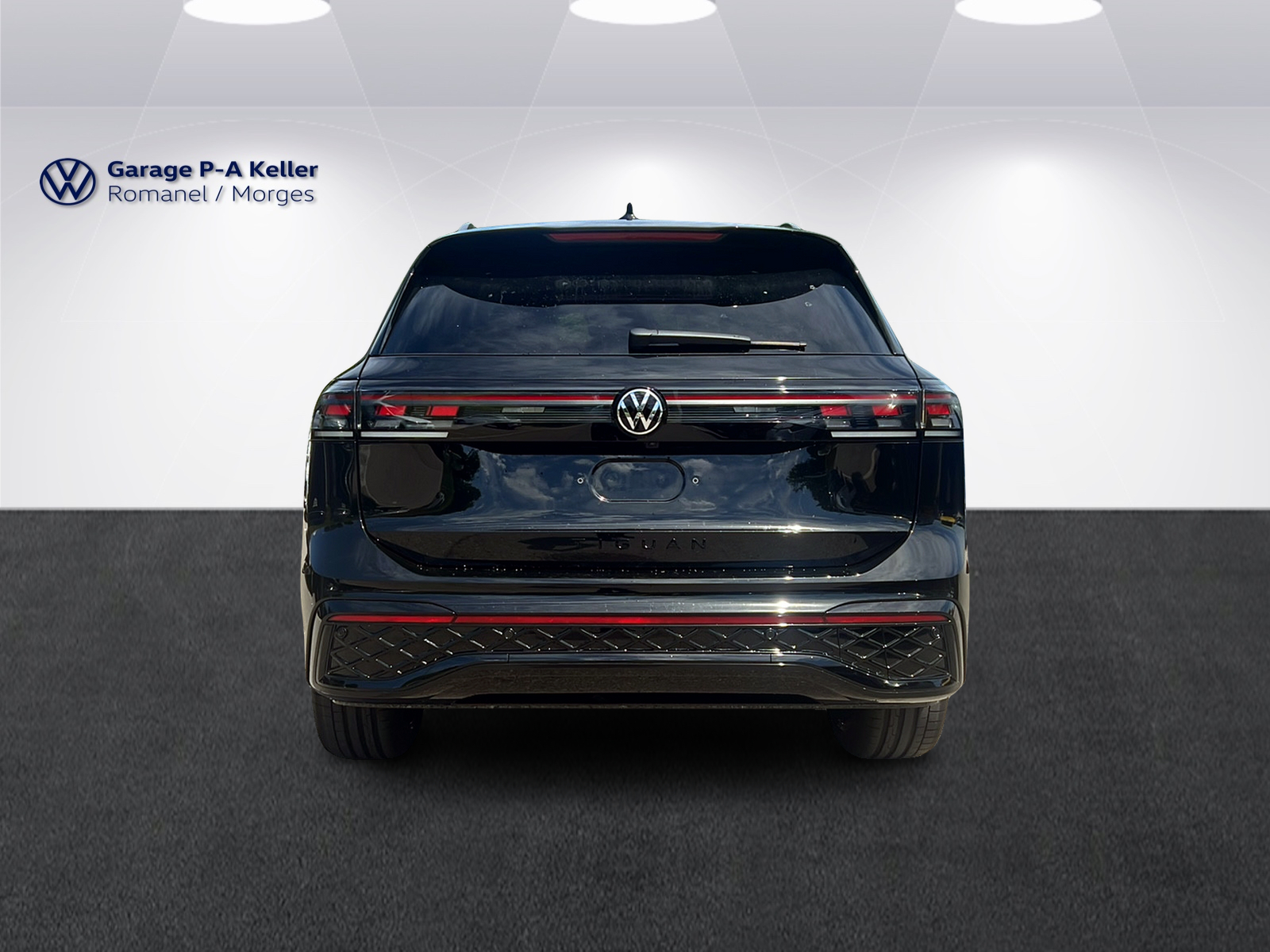 VW Tiguan R-Line 2.0TSI 265CH DSG 4Motion-image-4