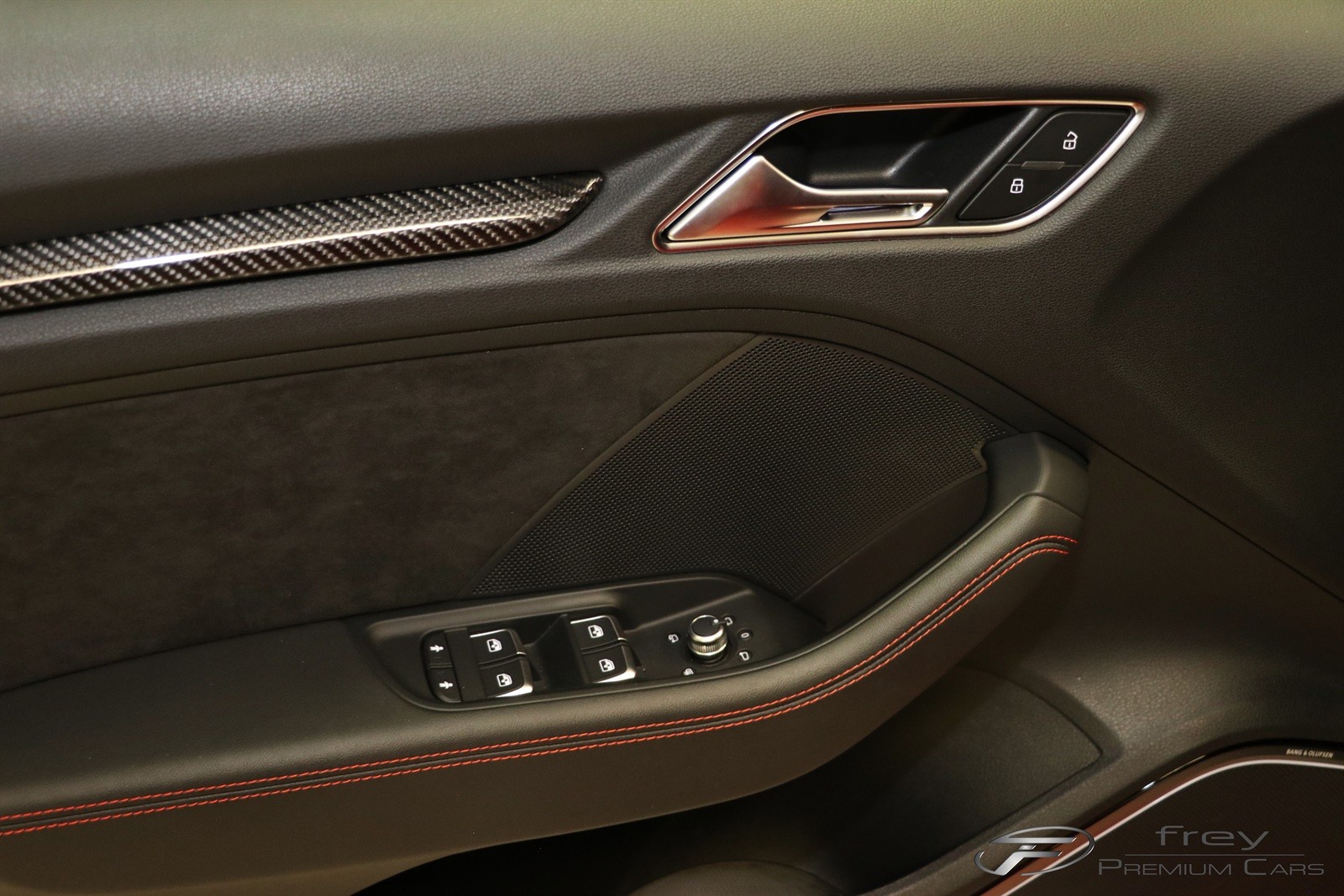 AUDI RS3 Sportback 2.5 TSI quattro S-tronic "ABT"-image-26