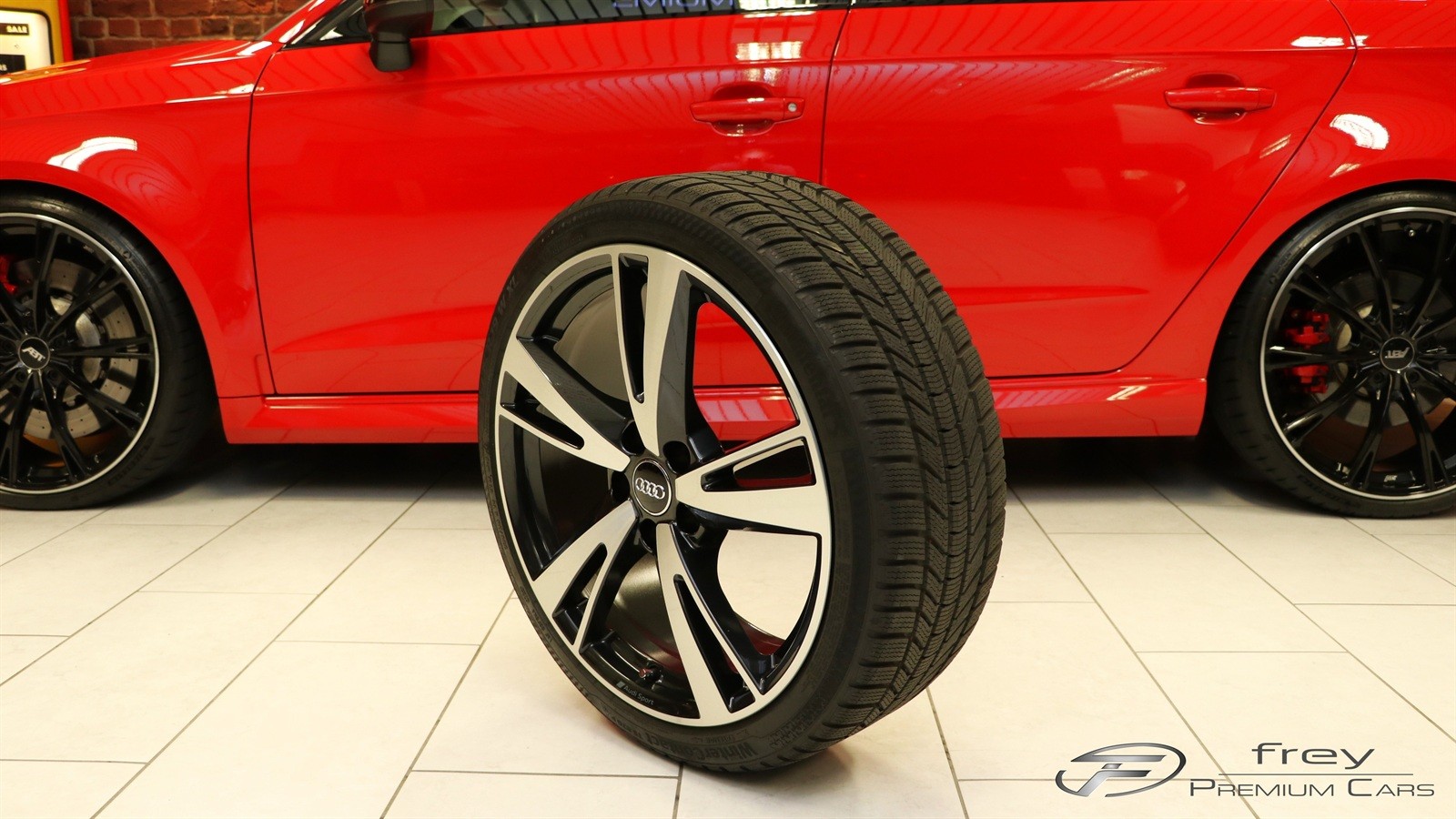 AUDI RS3 Sportback 2.5 TSI quattro S-tronic "ABT"-image-31