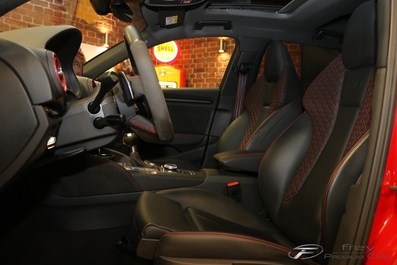 AUDI RS3 Sportback 2.5 TSI quattro S-tronic "ABT"-image-11