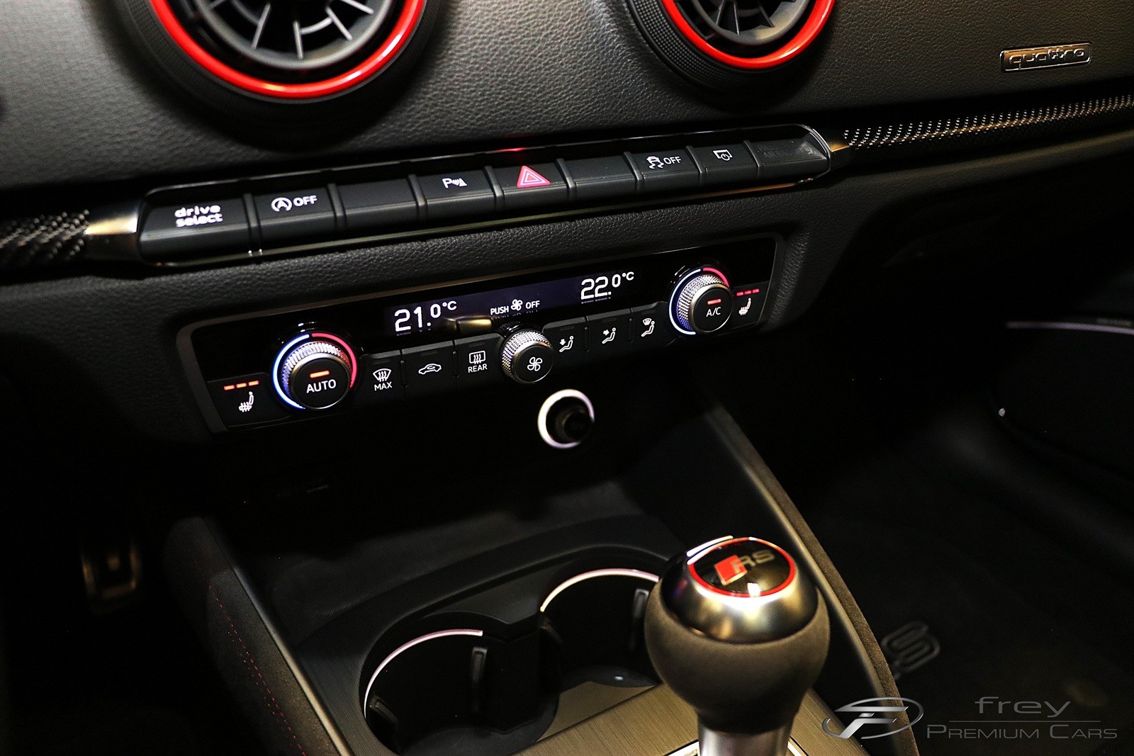 AUDI RS3 Sportback 2.5 TSI quattro S-tronic "ABT"-image-20