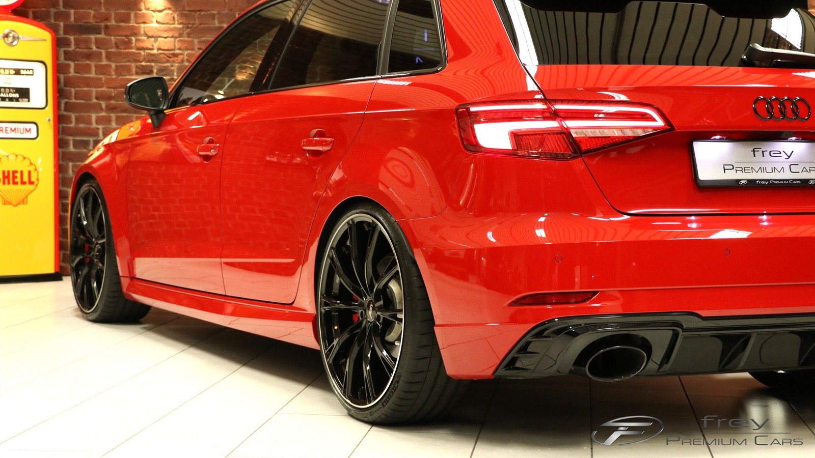 AUDI RS3 Sportback 2.5 TSI quattro S-tronic "ABT"-image-7
