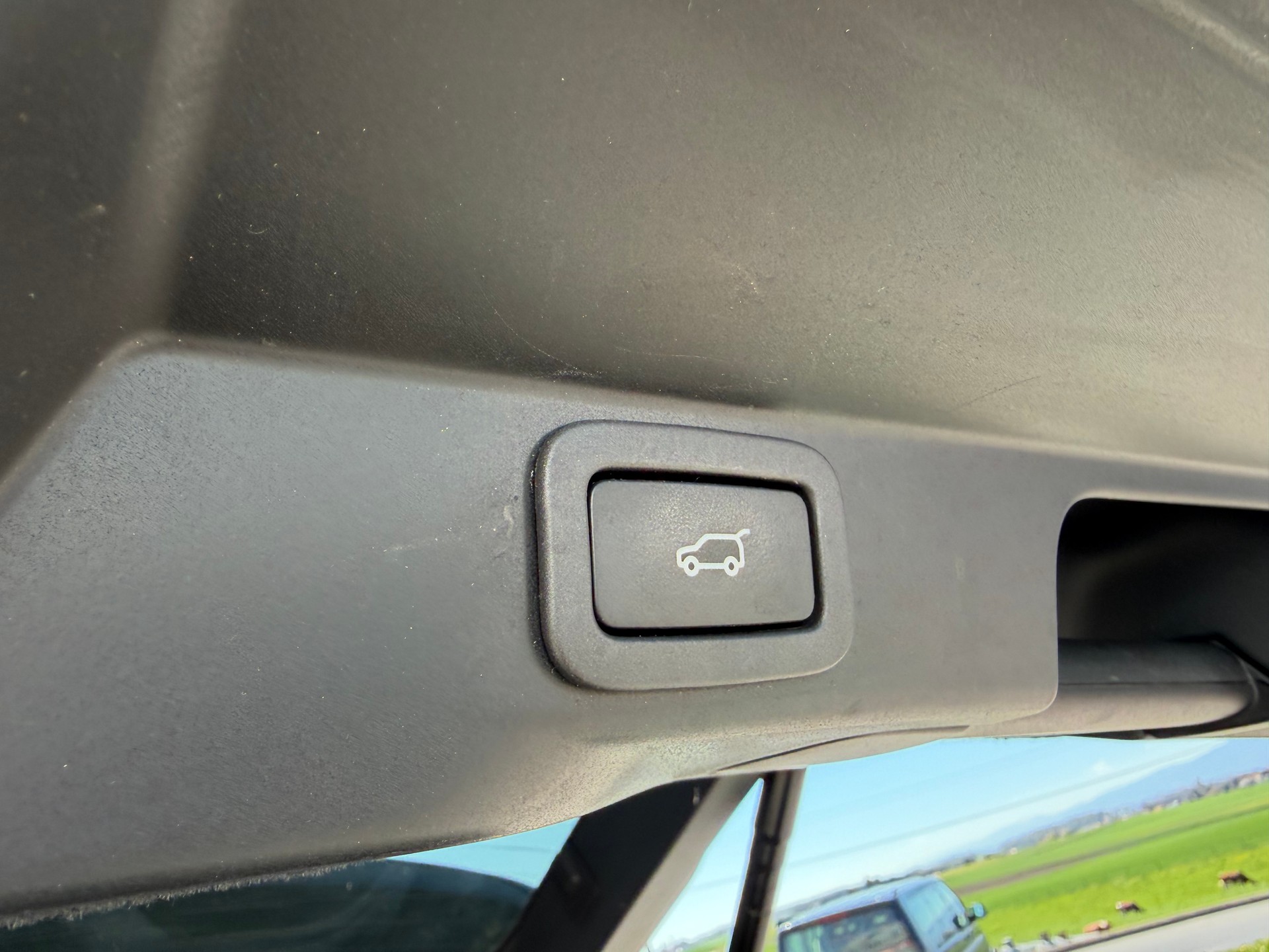 LAND ROVER Range Rover Sport 3.0 SDV6 HSE Dynamic Automatic-image-10