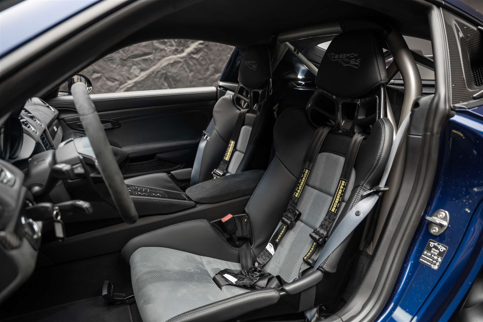 PORSCHE 718 Cayman GT4 RS PDK *Weissach* CH-Auto*-image-10