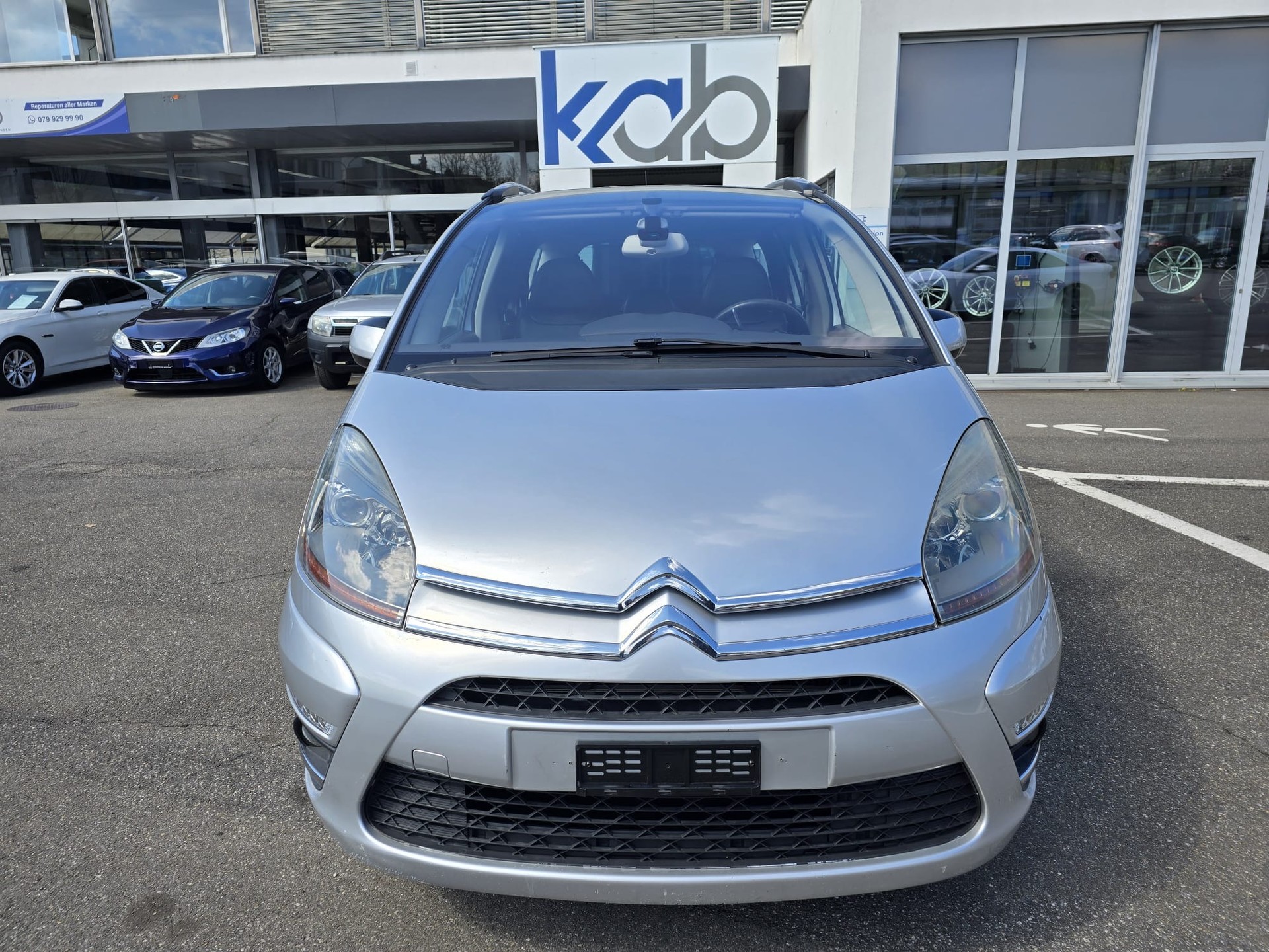 CITROEN Grand C4 Picasso 2.0 HDI Exclusive Automatic-image-1