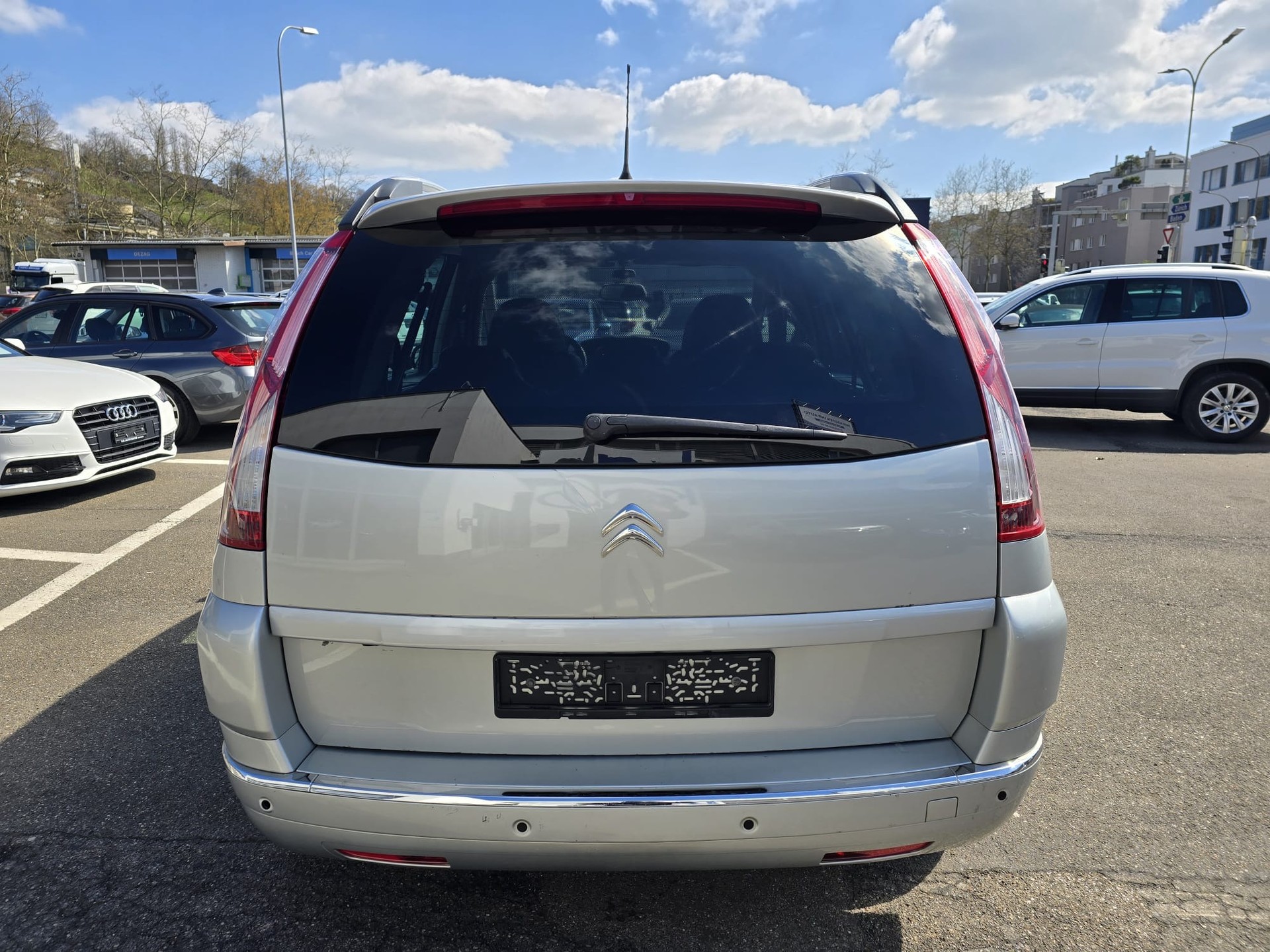 CITROEN Grand C4 Picasso 2.0 HDI Exclusive Automatic-image-6