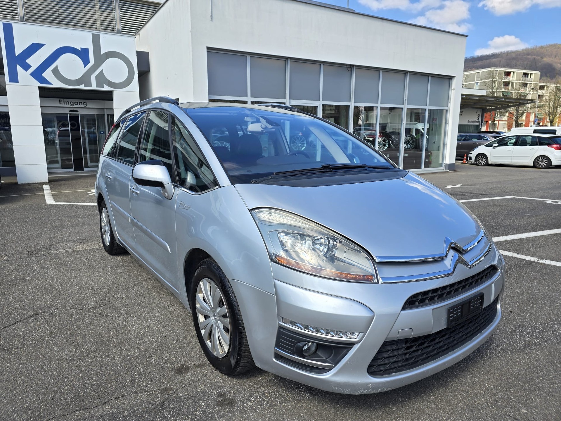 CITROEN Grand C4 Picasso 2.0 HDI Exclusive Automatic-image-2