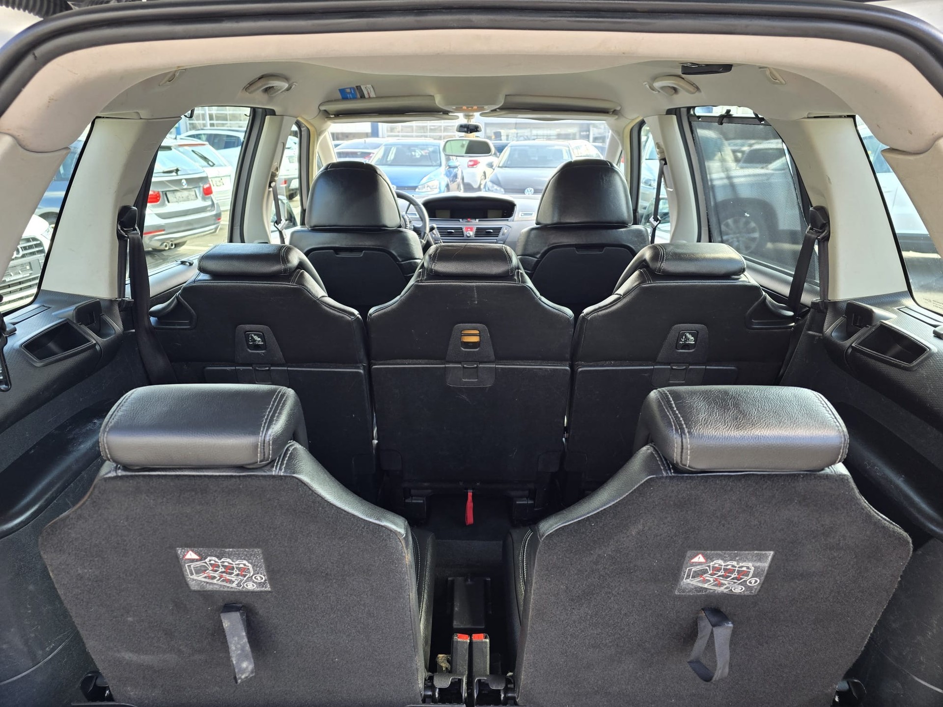 CITROEN Grand C4 Picasso 2.0 HDI Exclusive Automatic-image-10