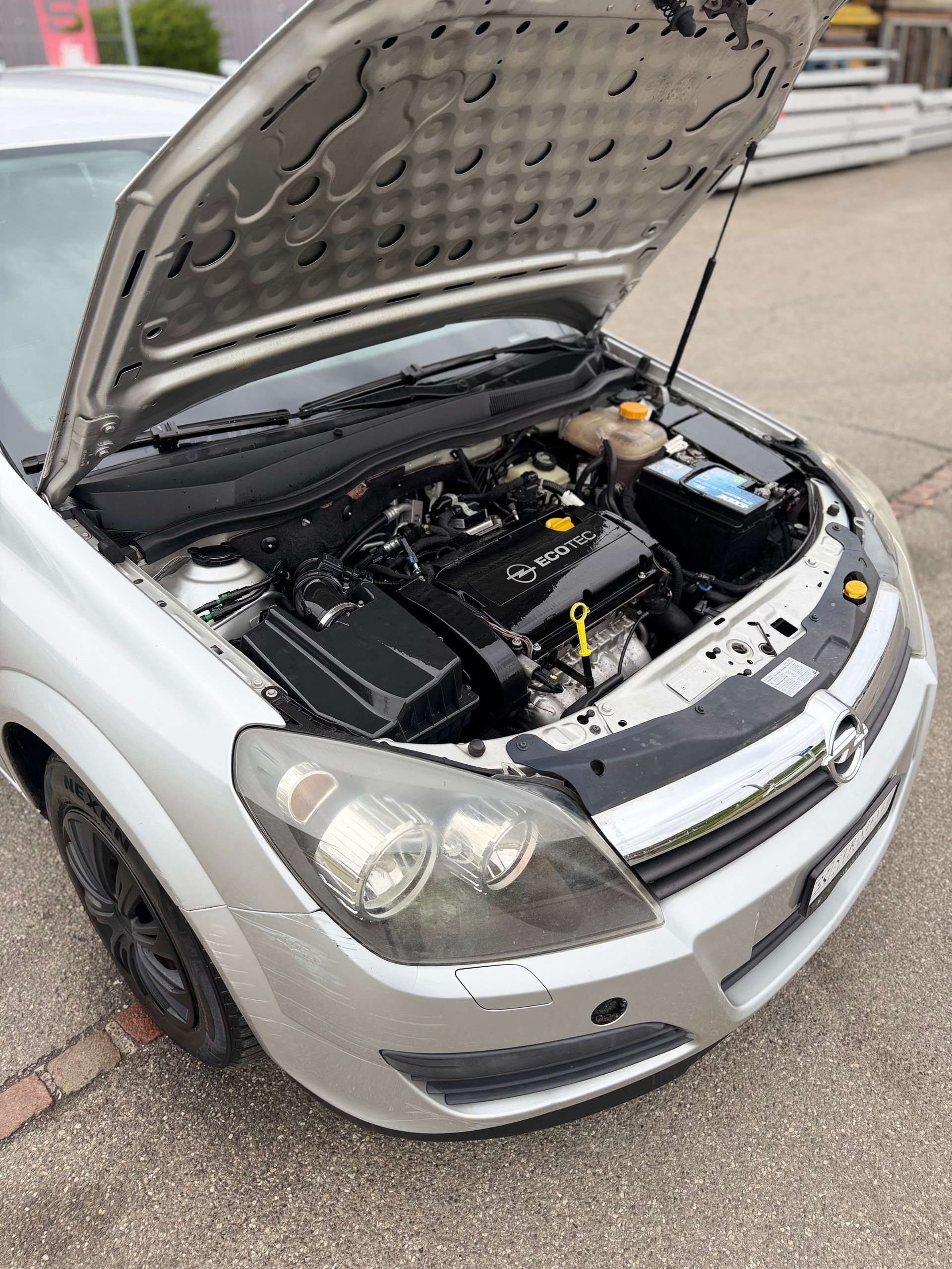 OPEL Astra Caravan 1.8i 16V Sport Frisch Ab MFK-image-14