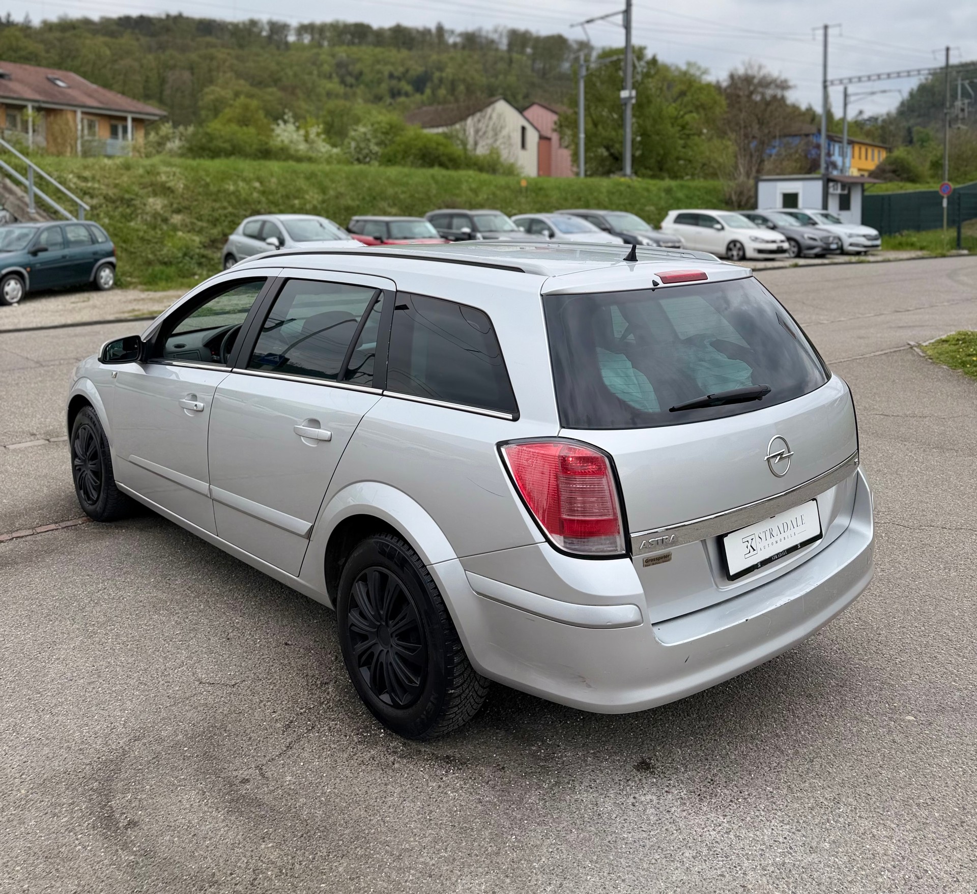OPEL Astra Caravan 1.8i 16V Sport Frisch Ab MFK-image-9