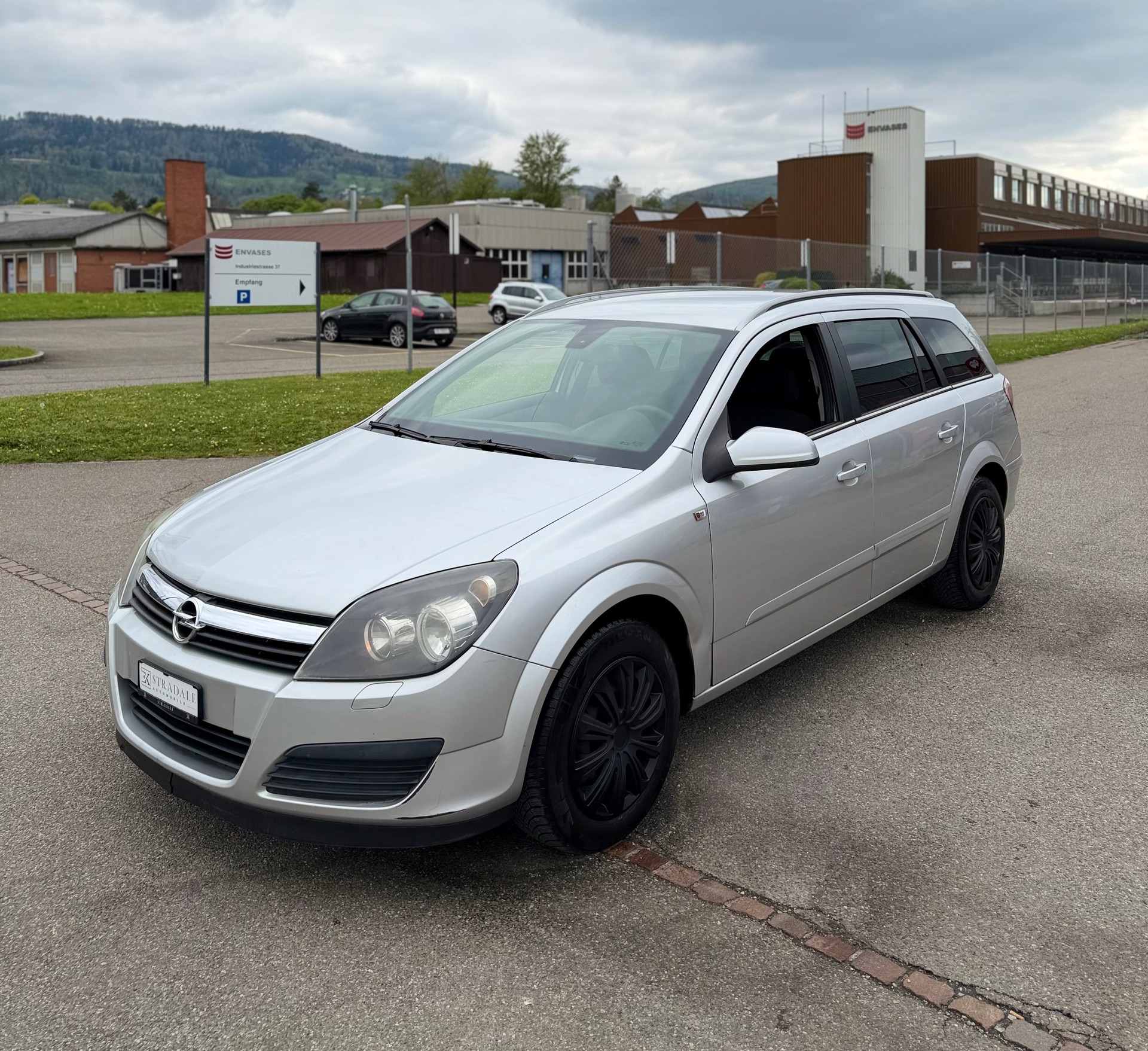 OPEL Astra Caravan 1.8i 16V Sport Frisch Ab MFK-image-5