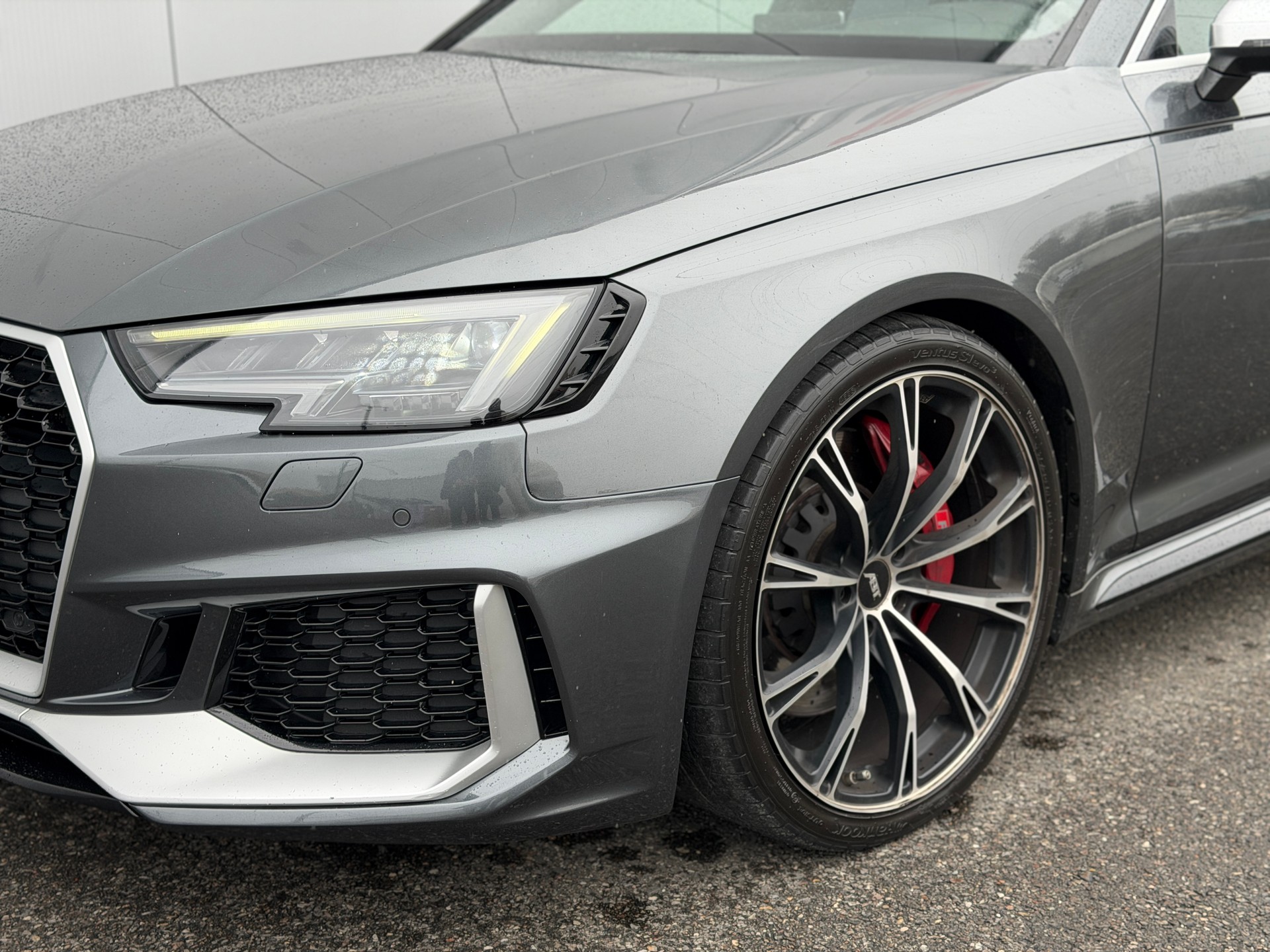 AUDI RS4 Avant 2.9 TFSI quattro tiptronic-image-8