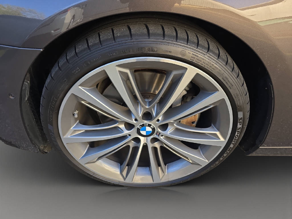 BMW 640i Cabriolet-image-7