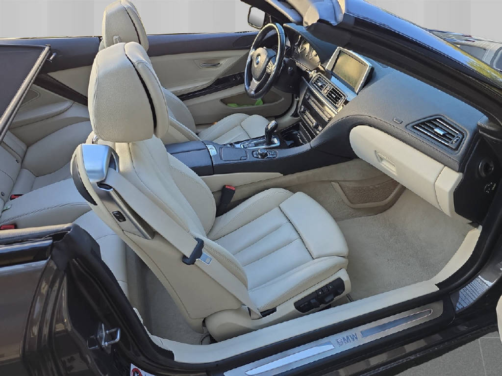 BMW 640i Cabriolet-image-15