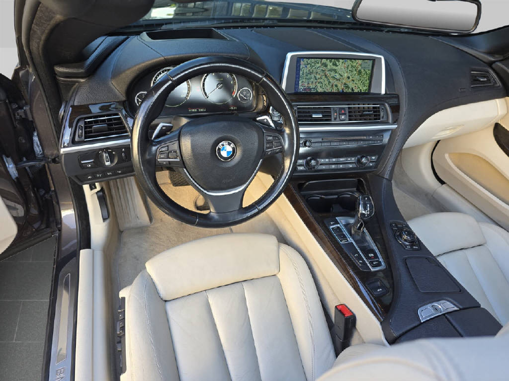 BMW 640i Cabriolet-image-10