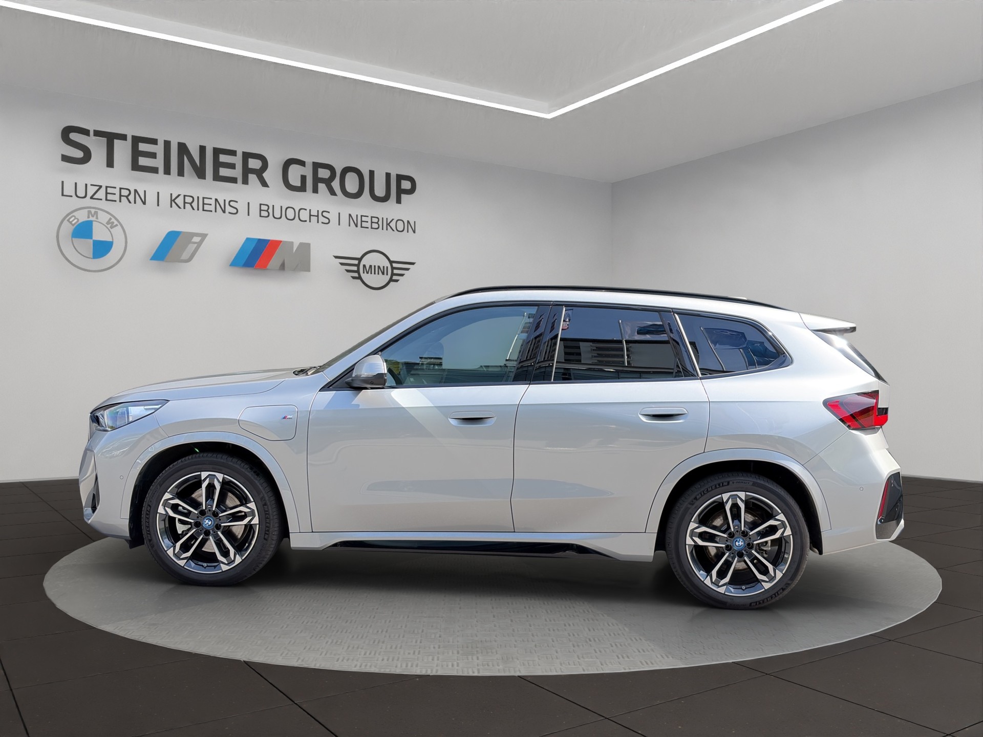 BMW X1 xDrive 30e M Sport-image-8