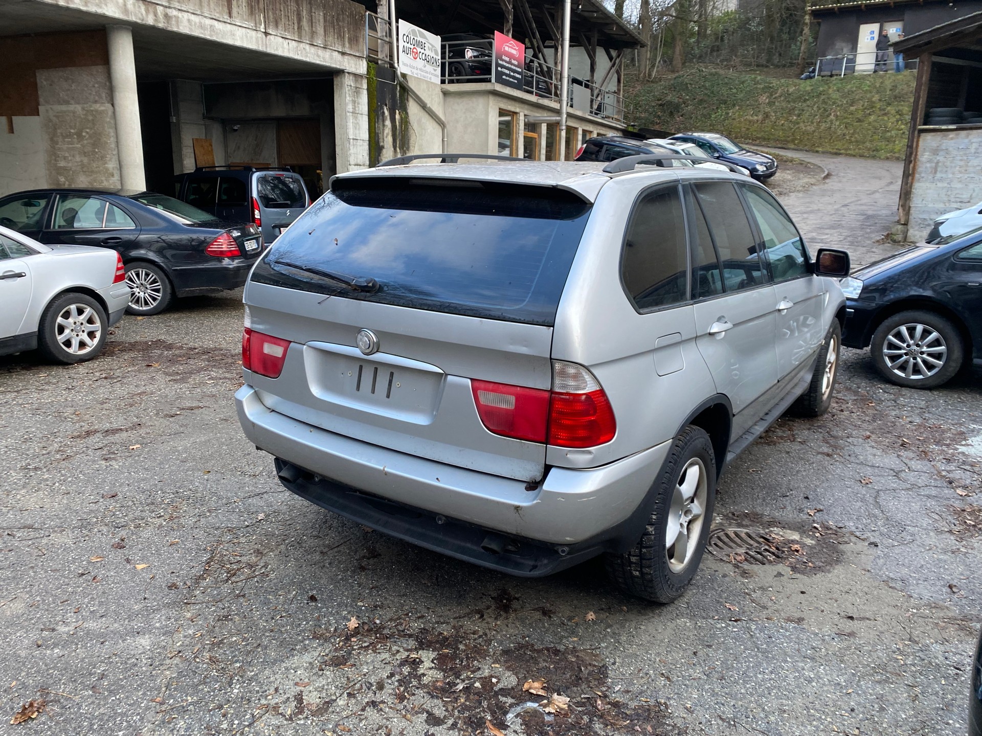 BMW X5 3.0i-image-1