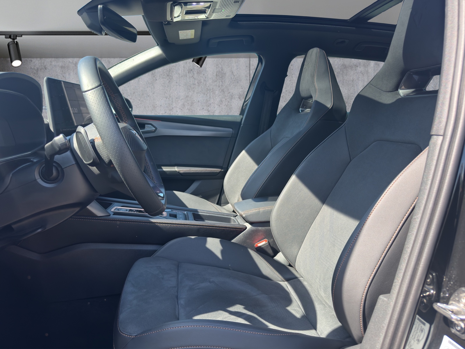 CUPRA LEON ST 2.0 TSI VZ DSG 4Drive-image-5