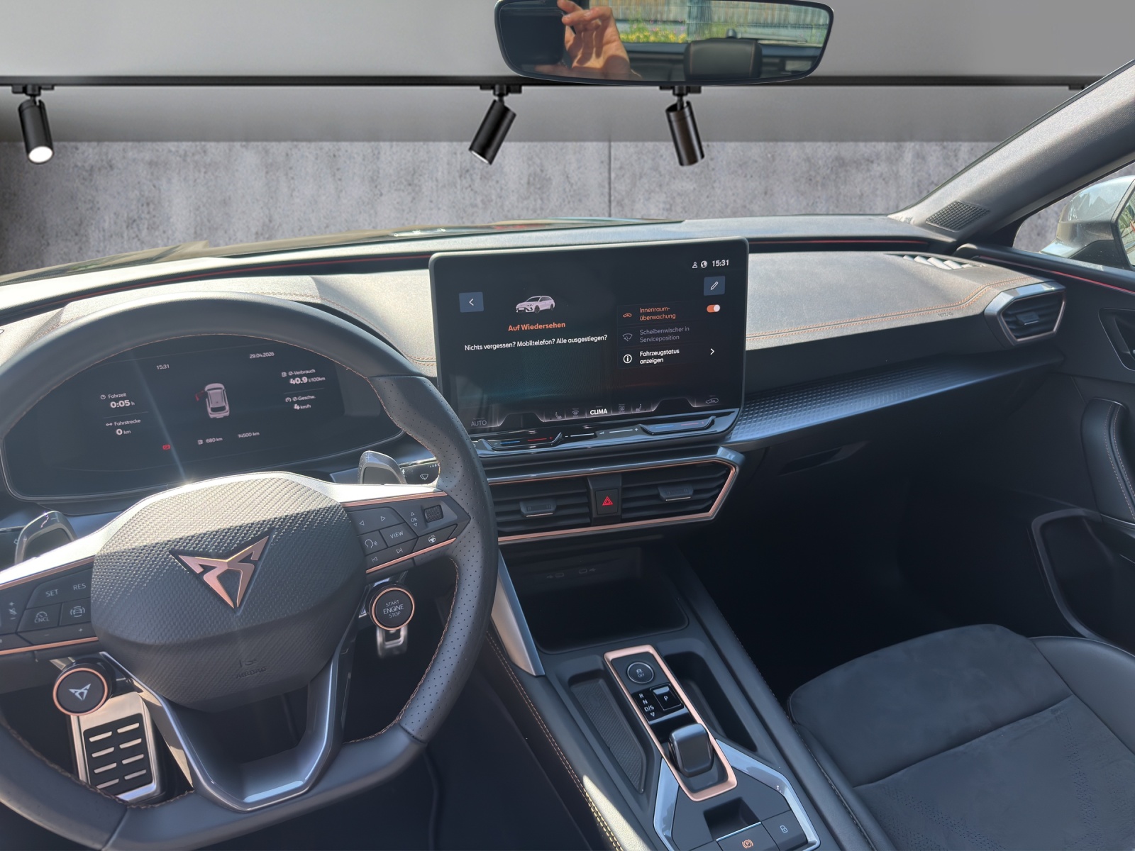 CUPRA LEON ST 2.0 TSI VZ DSG 4Drive-image-8