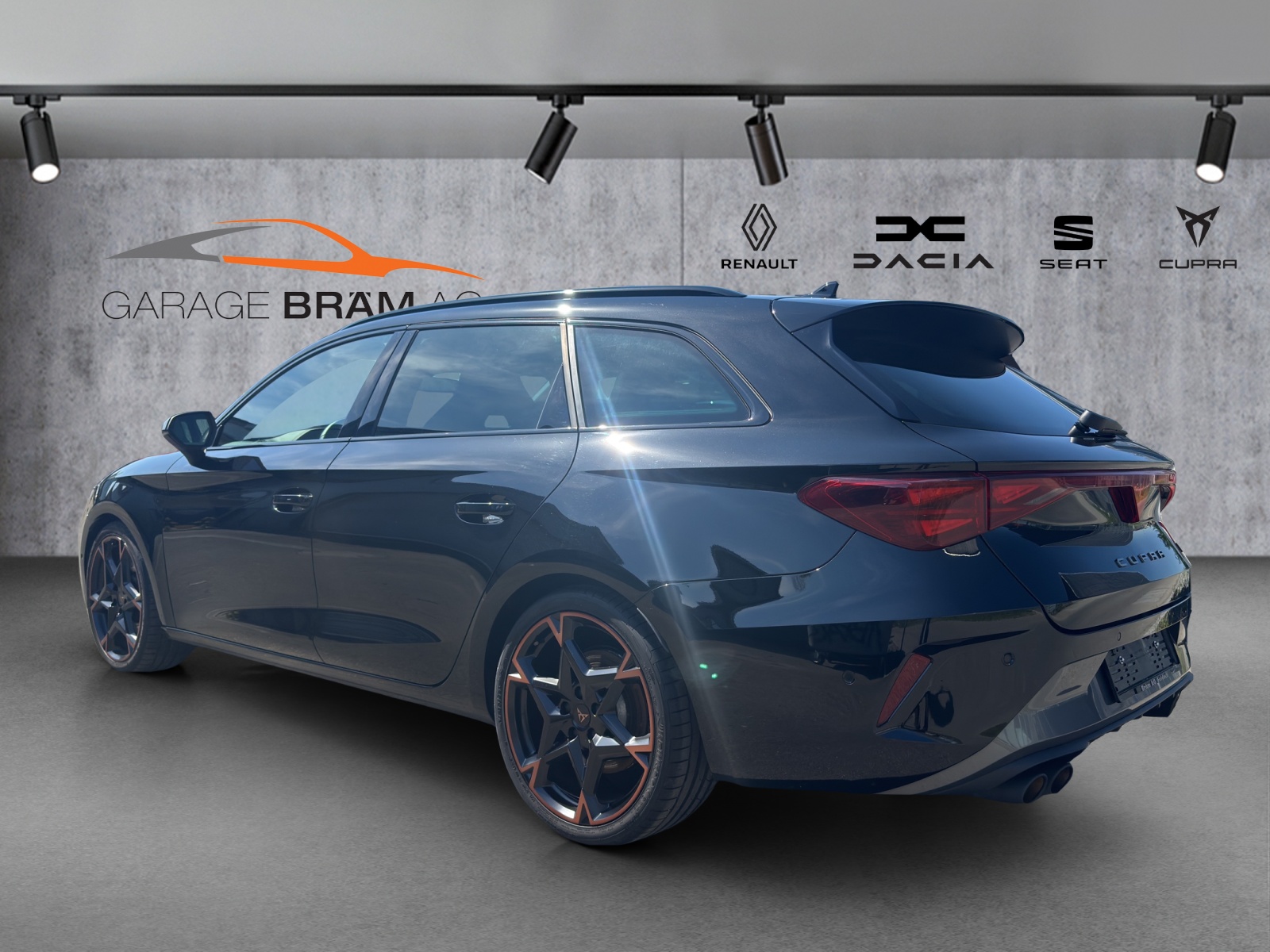 CUPRA LEON ST 2.0 TSI VZ DSG 4Drive-showroom-element-3