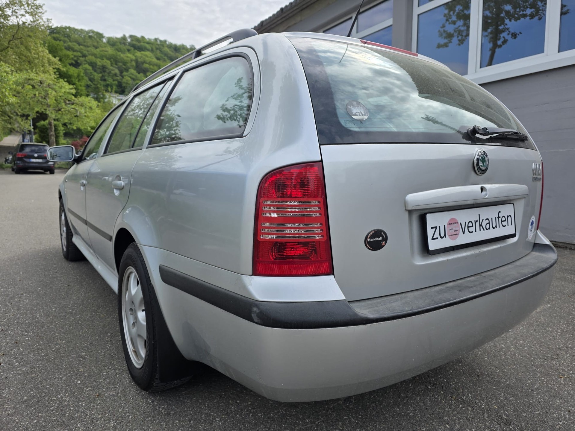 SKODA Octavia 1.8 Turbo Elegance-image-5