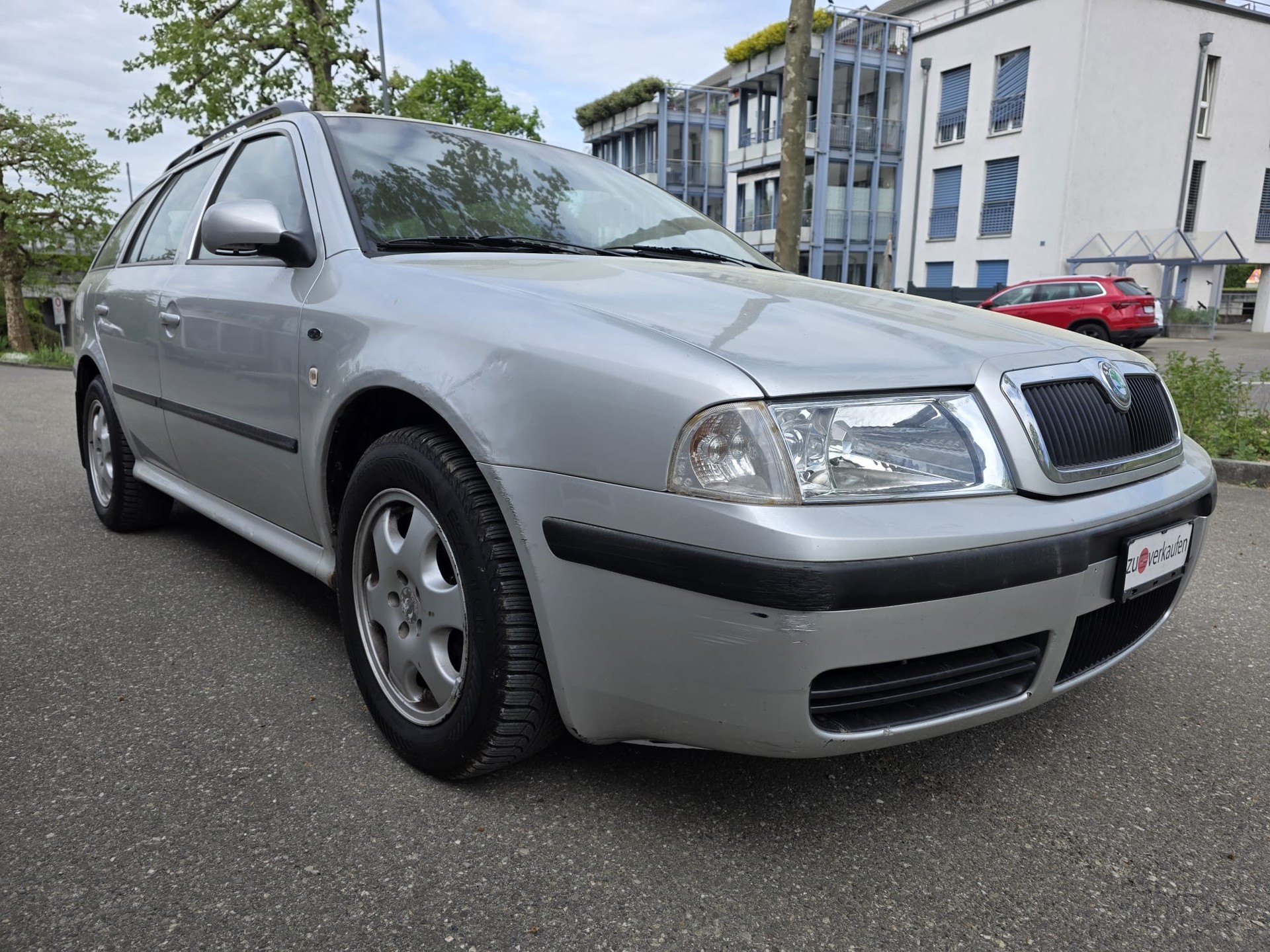SKODA Octavia 1.8 Turbo Elegance-image-2