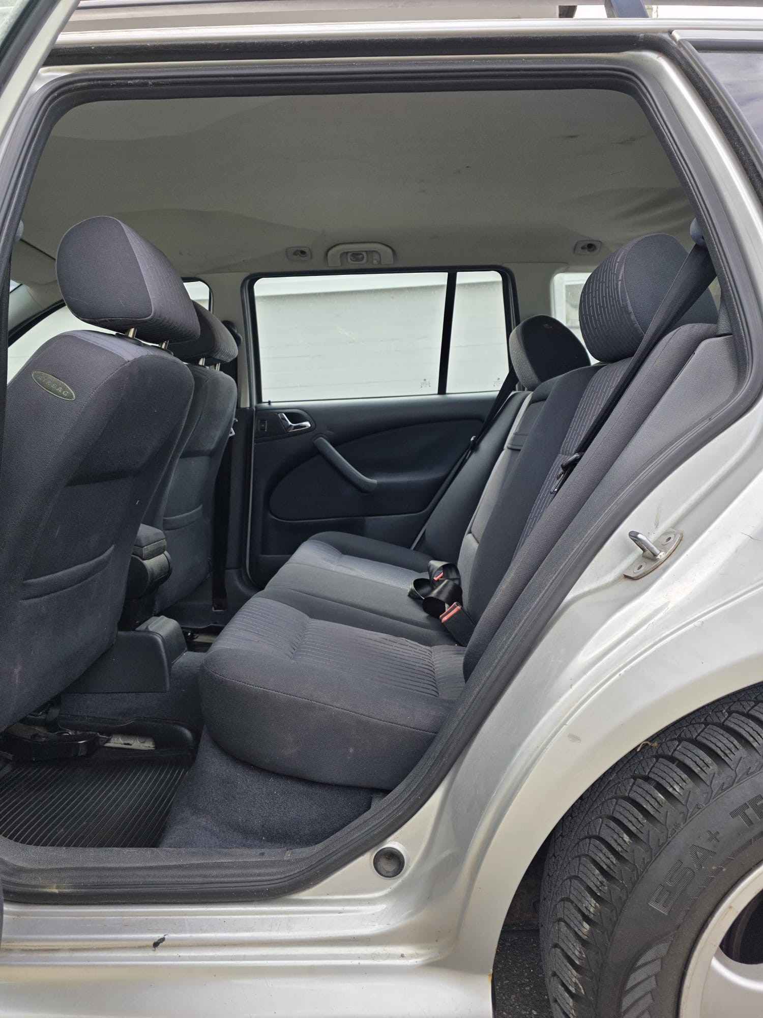 SKODA Octavia 1.8 Turbo Elegance-image-10