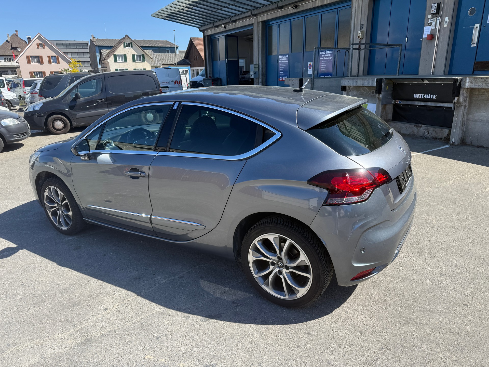 DS AUTOMOBILES DS4 1.6 THP SO Chic EGS6-image-3