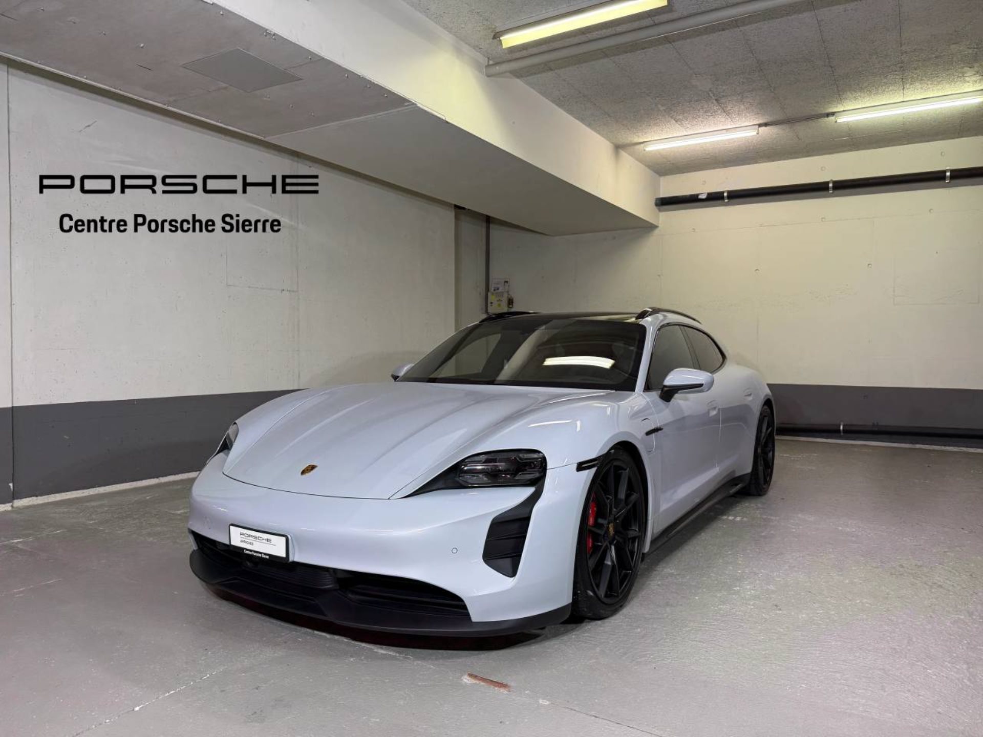 PORSCHE Taycan GTS Sport Turismo (MY23)-image-0