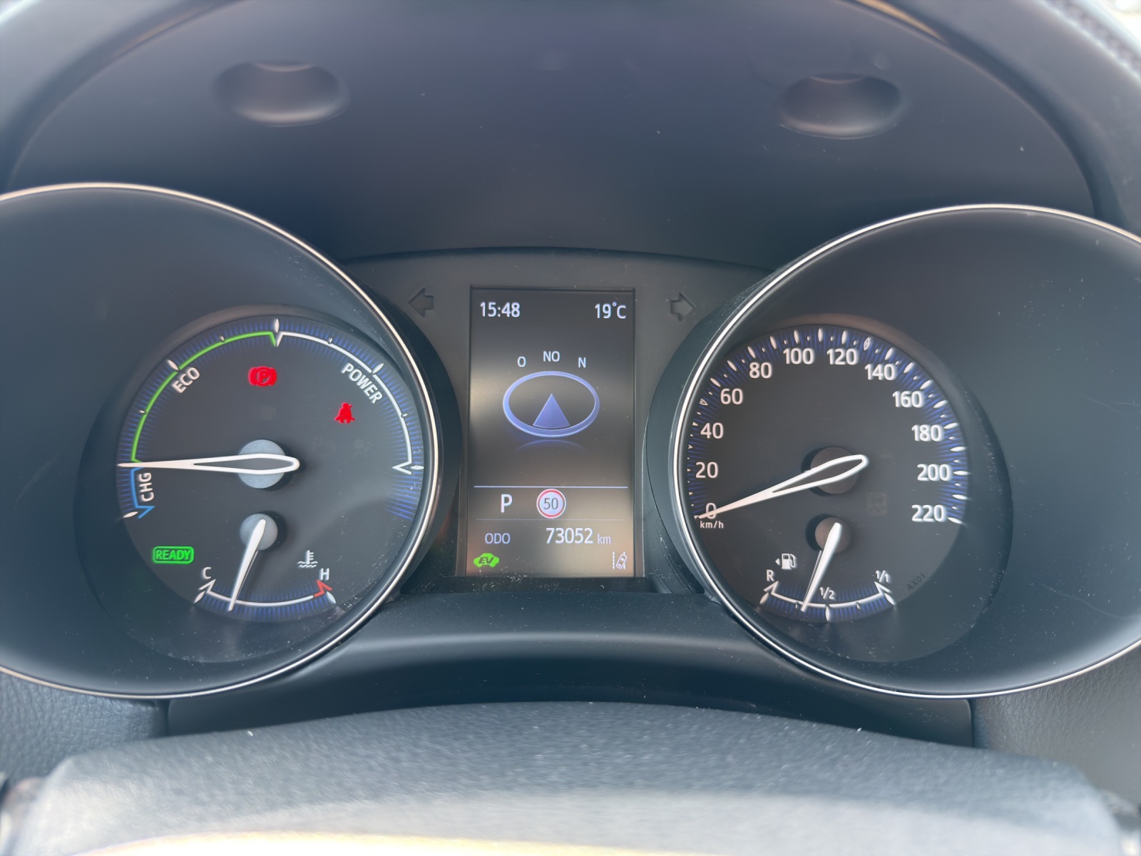 TOYOTA C-HR 2.0 HSD CVT Trend-image-14