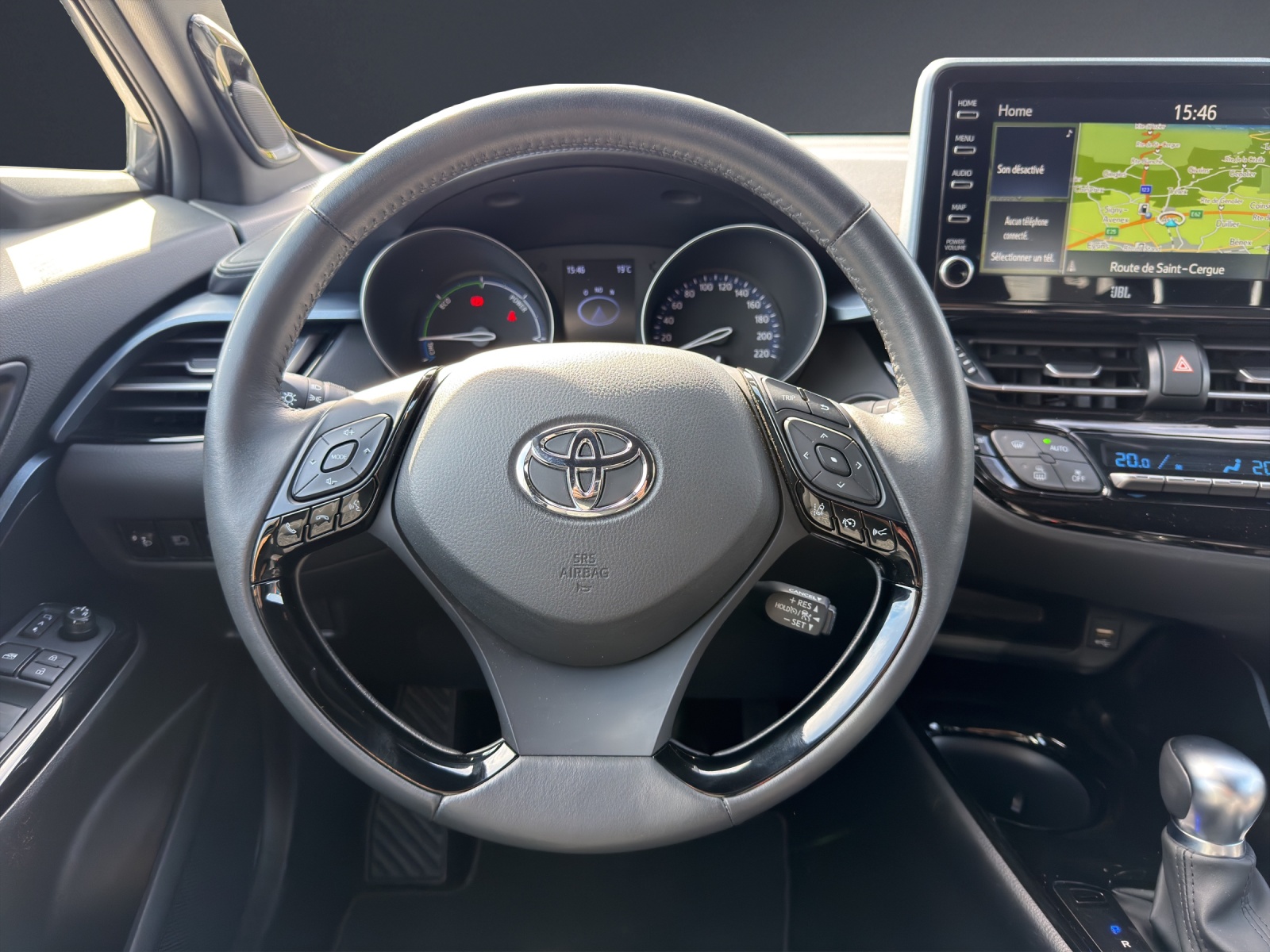 TOYOTA C-HR 2.0 HSD CVT Trend-image-13