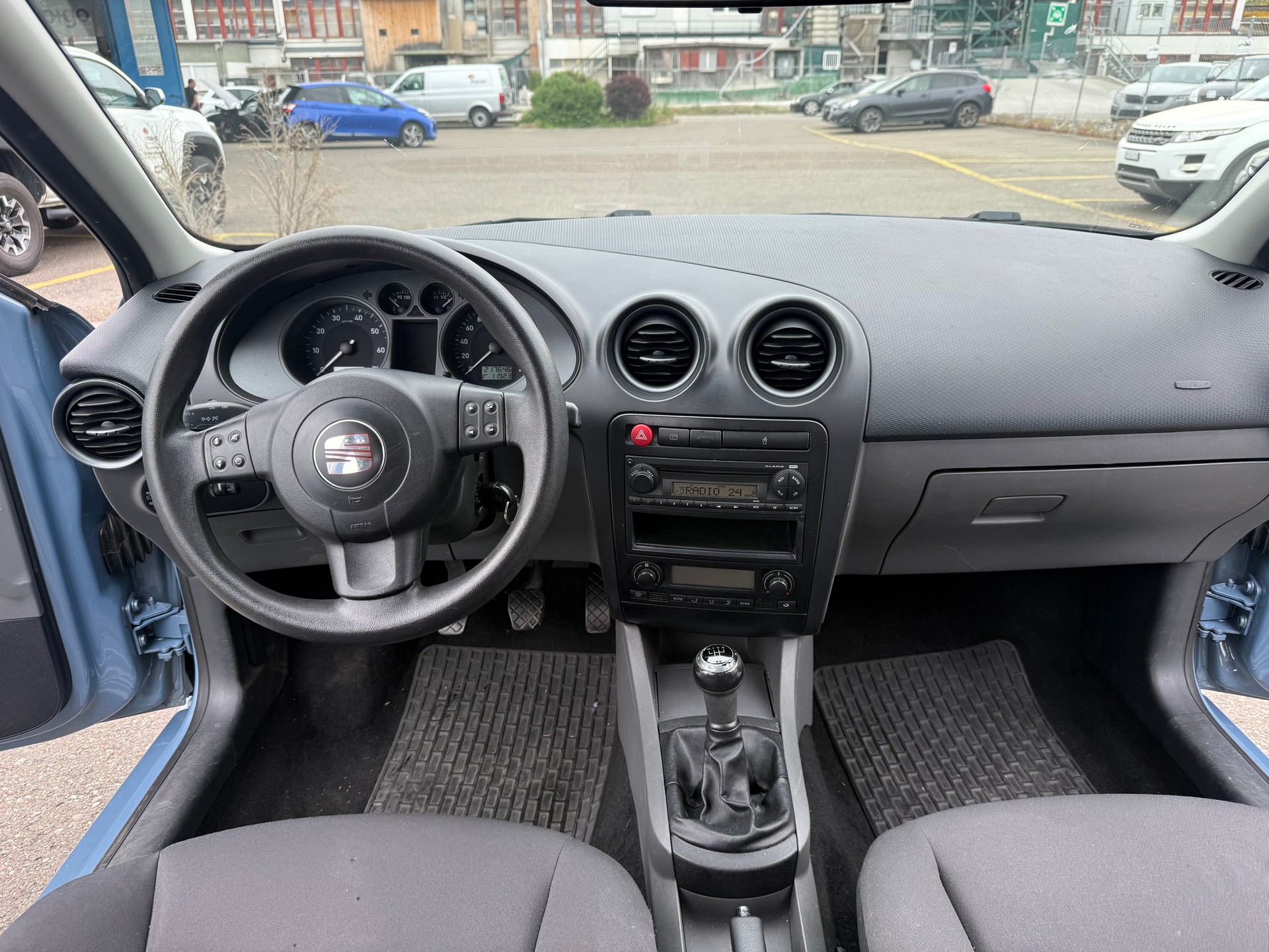 SEAT Ibiza 1.6 16V Sport-image-3