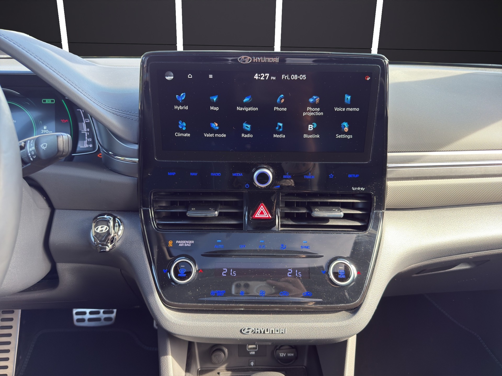 HYUNDAI Ioniq 1.6 GDi HEV Vertex DCT-image-9
