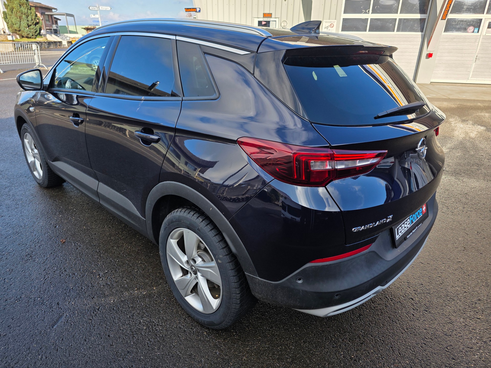 OPEL Grandland X 1.2i TP Ultimate Automatik-showroom-element-2