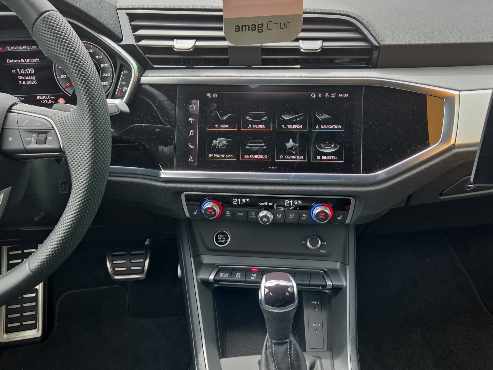 AUDI Q3 Sportback 40 TFSI S line quattro S-tronic-image-10