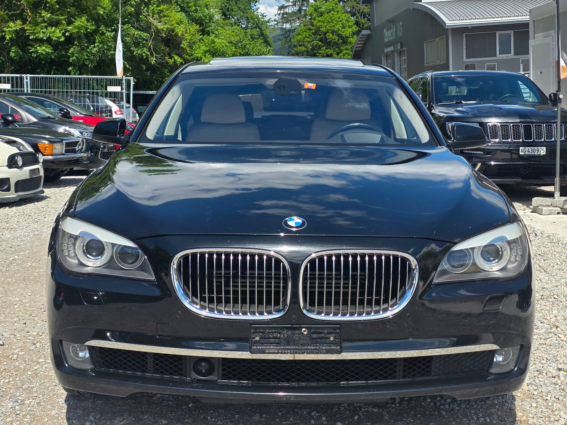 BMW 750i xDrive *** Frisch ab MFK / Frisch ab Service / Kostenlose Lieferung ***-image-7