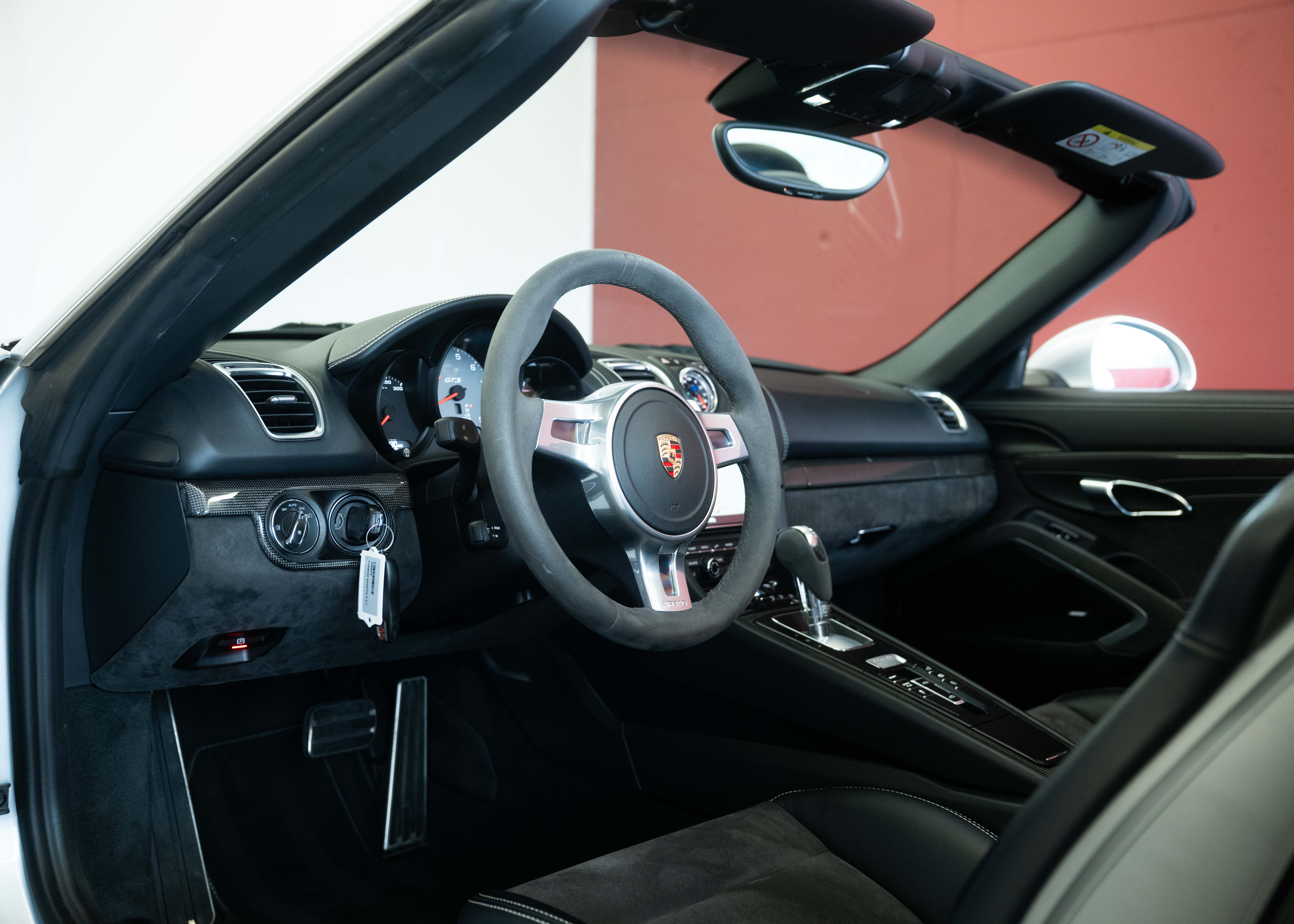 Image PORSCHE 718-BOXSTER-CAYMAN Boxster GTS 3.4 PDK (Swiss car, fantastic condition, full Porsche service history)