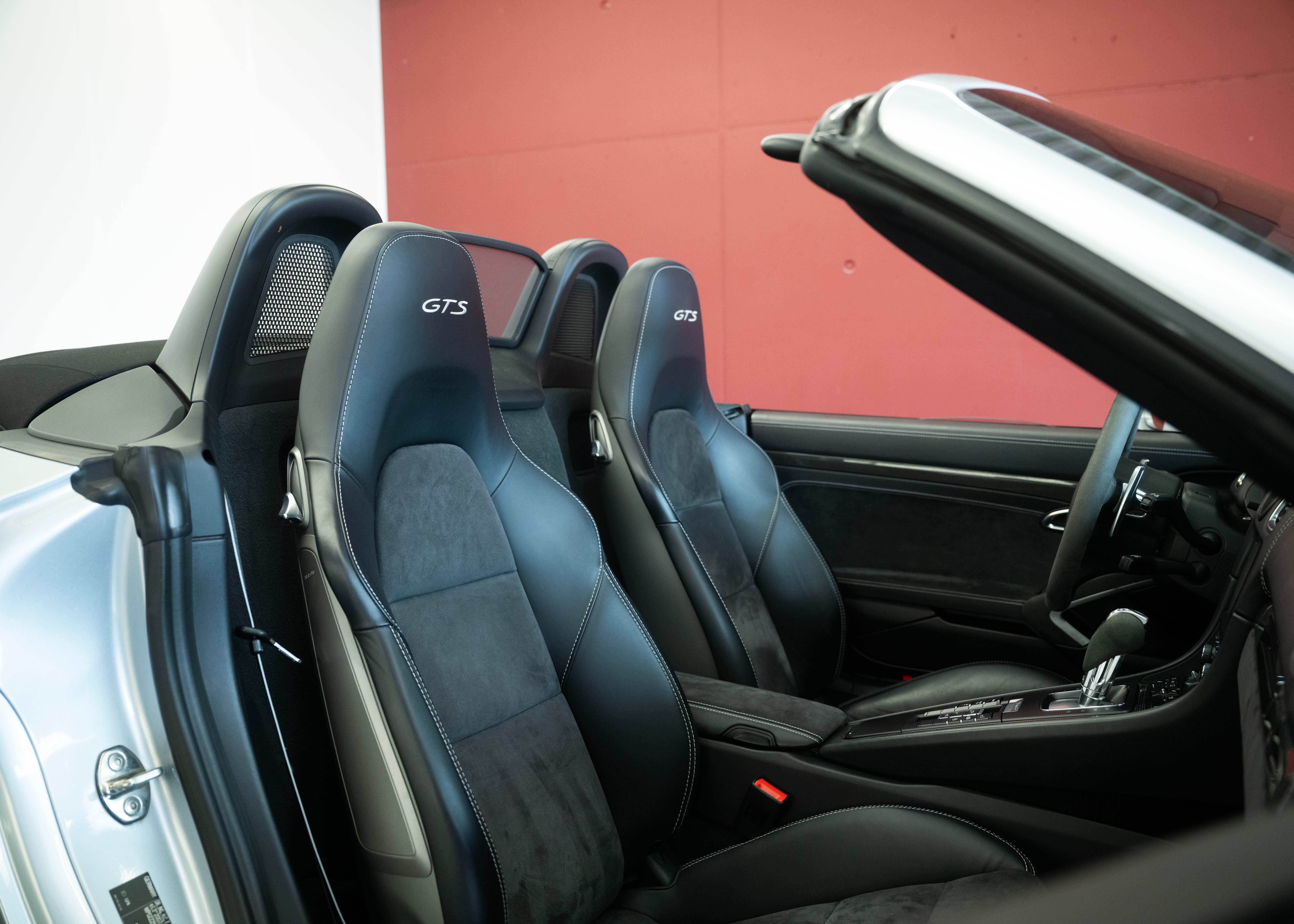 Image PORSCHE 718-BOXSTER-CAYMAN Boxster GTS 3.4 PDK (Swiss car, fantastic condition, full Porsche service history)