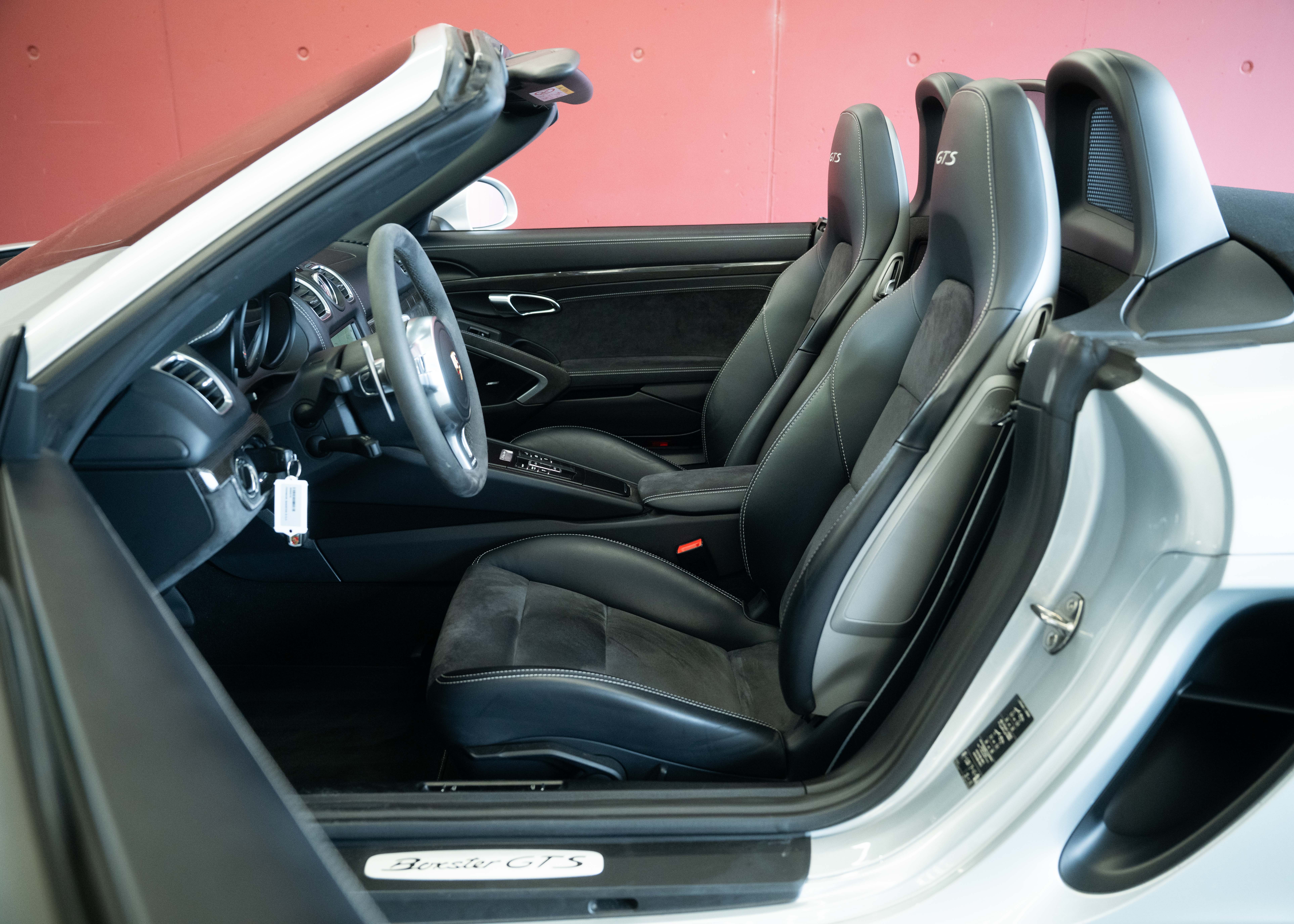 Image PORSCHE 718-BOXSTER-CAYMAN Boxster GTS 3.4 PDK (Swiss car, fantastic condition, full Porsche service history)