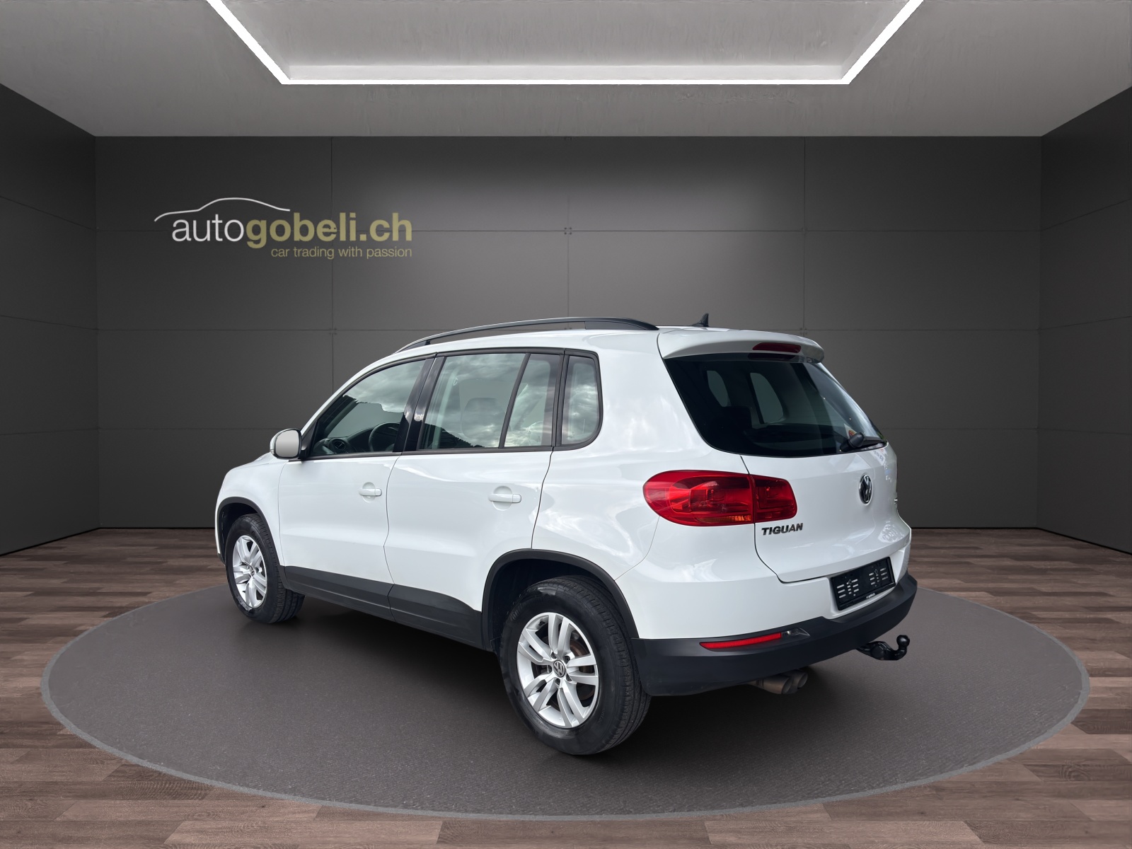 VW Tiguan 2.0 TDI BlueMotion Track&Field 4Motion DSG-showroom-element-1