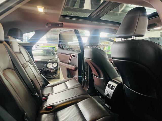 LEXUS RX 450h excellence AWD Automatic-image-13