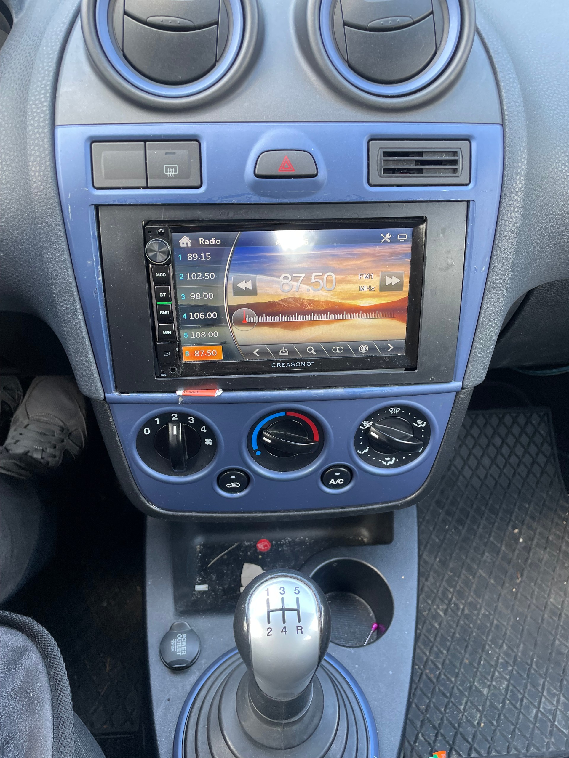 FORD Fiesta 1.6 16V Trend-image-7